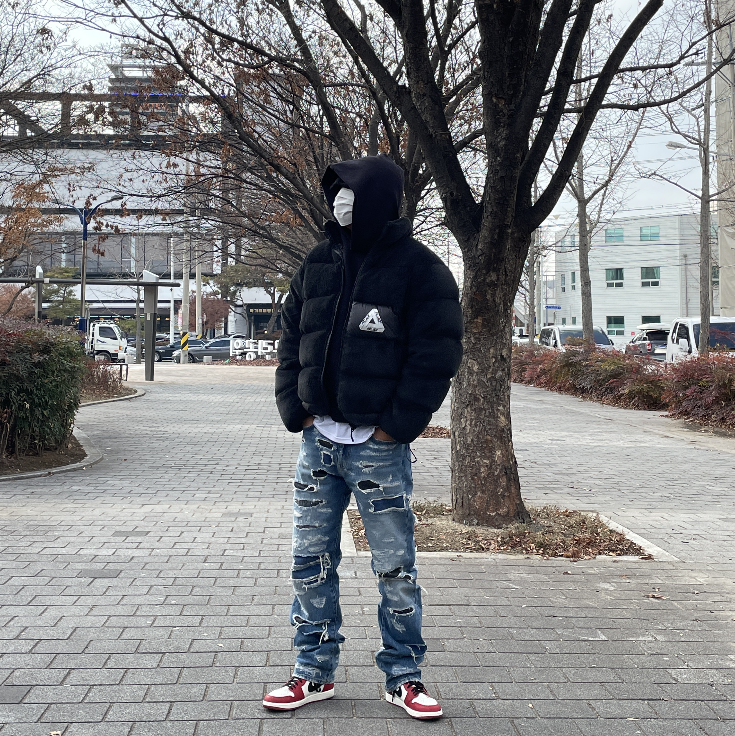 Palace Polartec High Loft Puffa Black - 22FW, Jordan 1 Retro High OG Chicago 2022 착용 스타일
