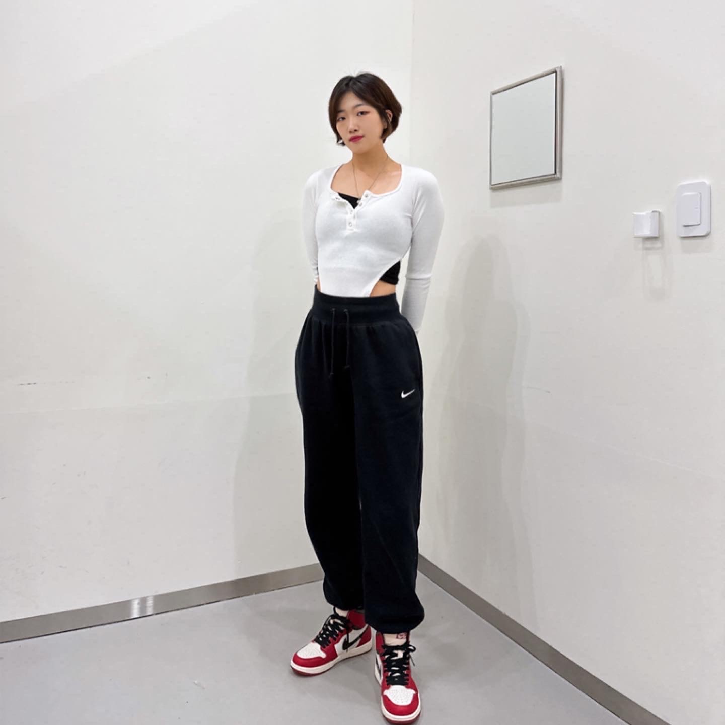 Jordan 1 Retro High OG Chicago 2022 착용 스타일 - 3