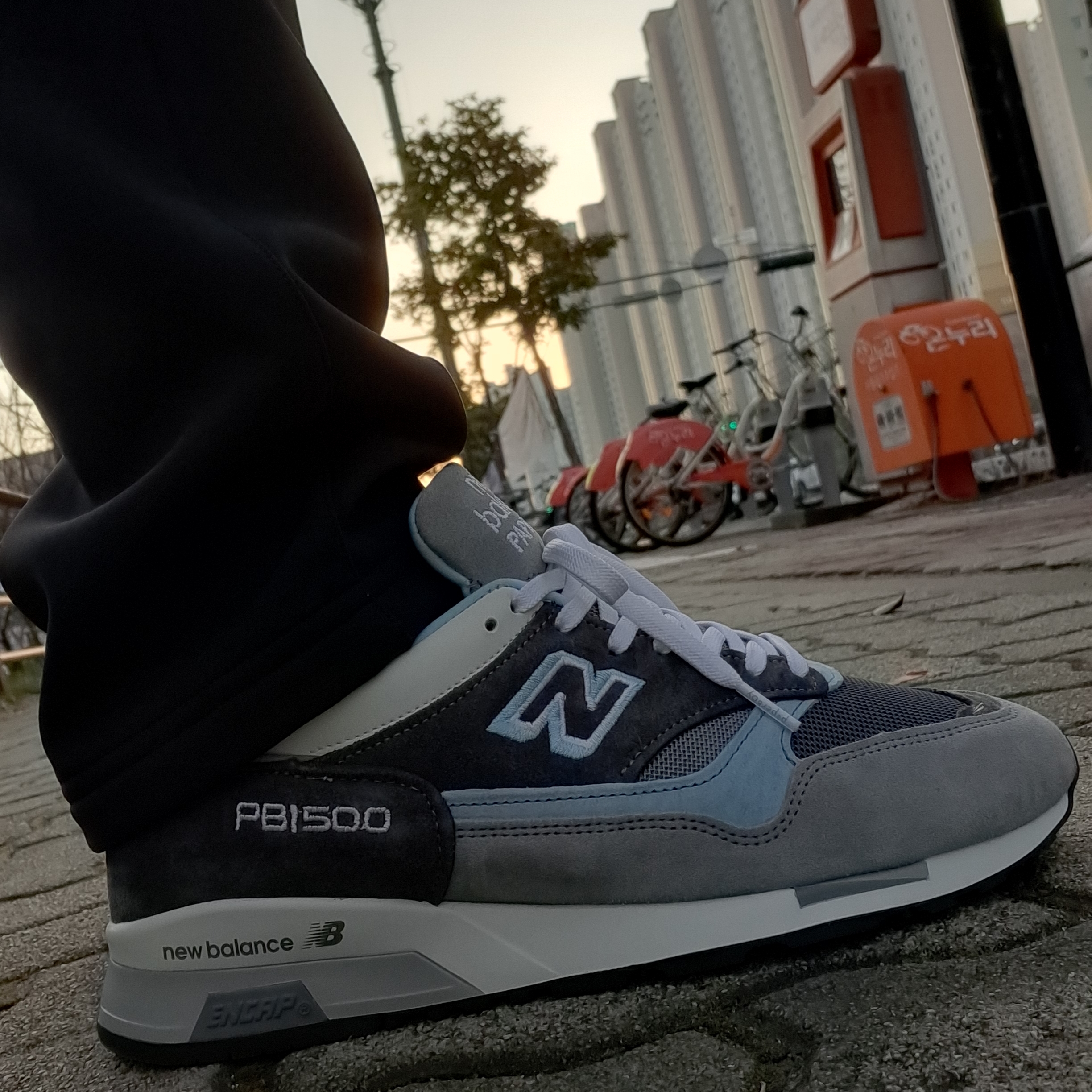 New Balance x Paperboy Paris x Beams 1500 Made in UK Ice Boy 착용 스타일