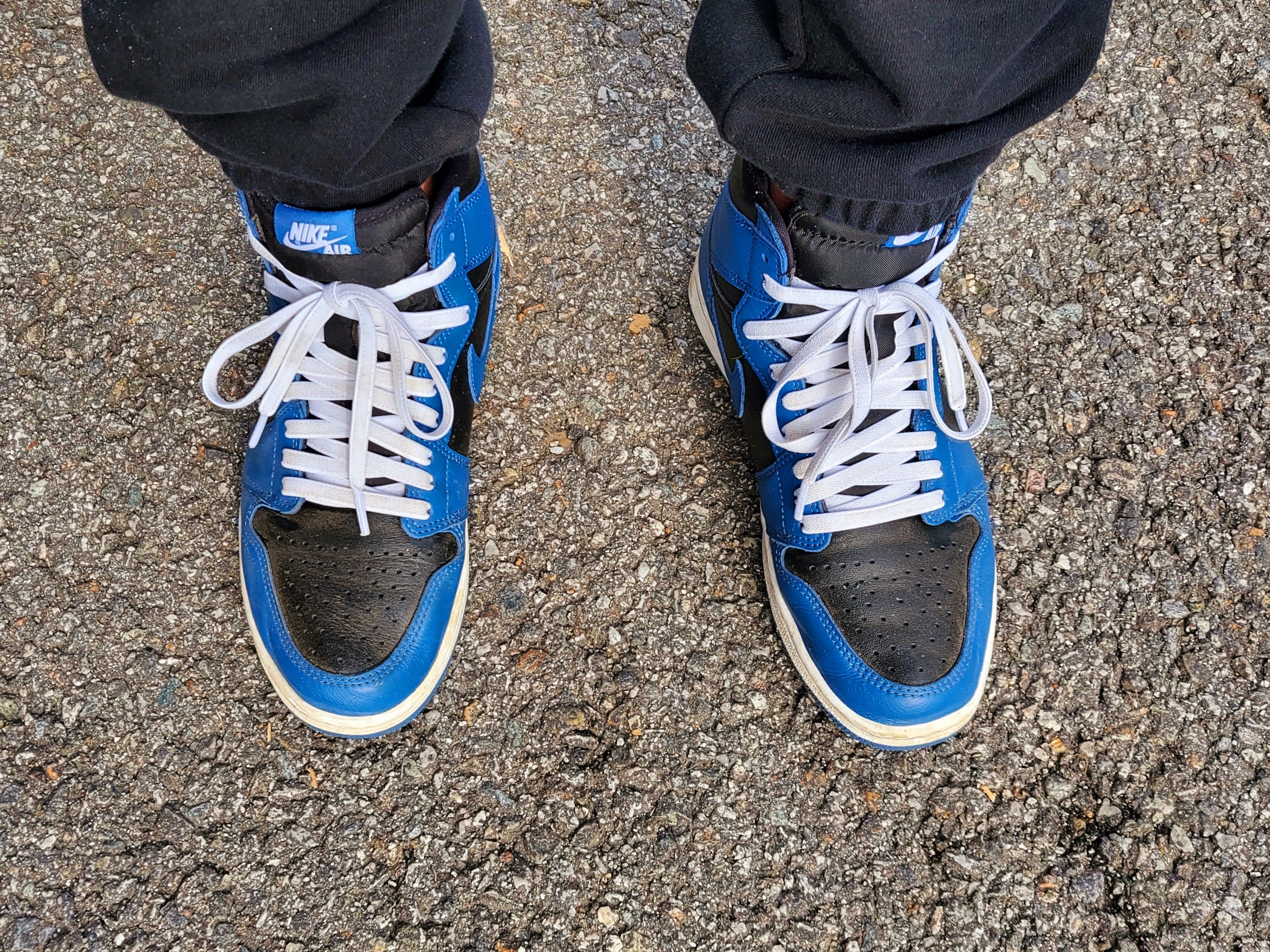 Jordan 1 Retro High OG Dark Marina Blue 착용 스타일