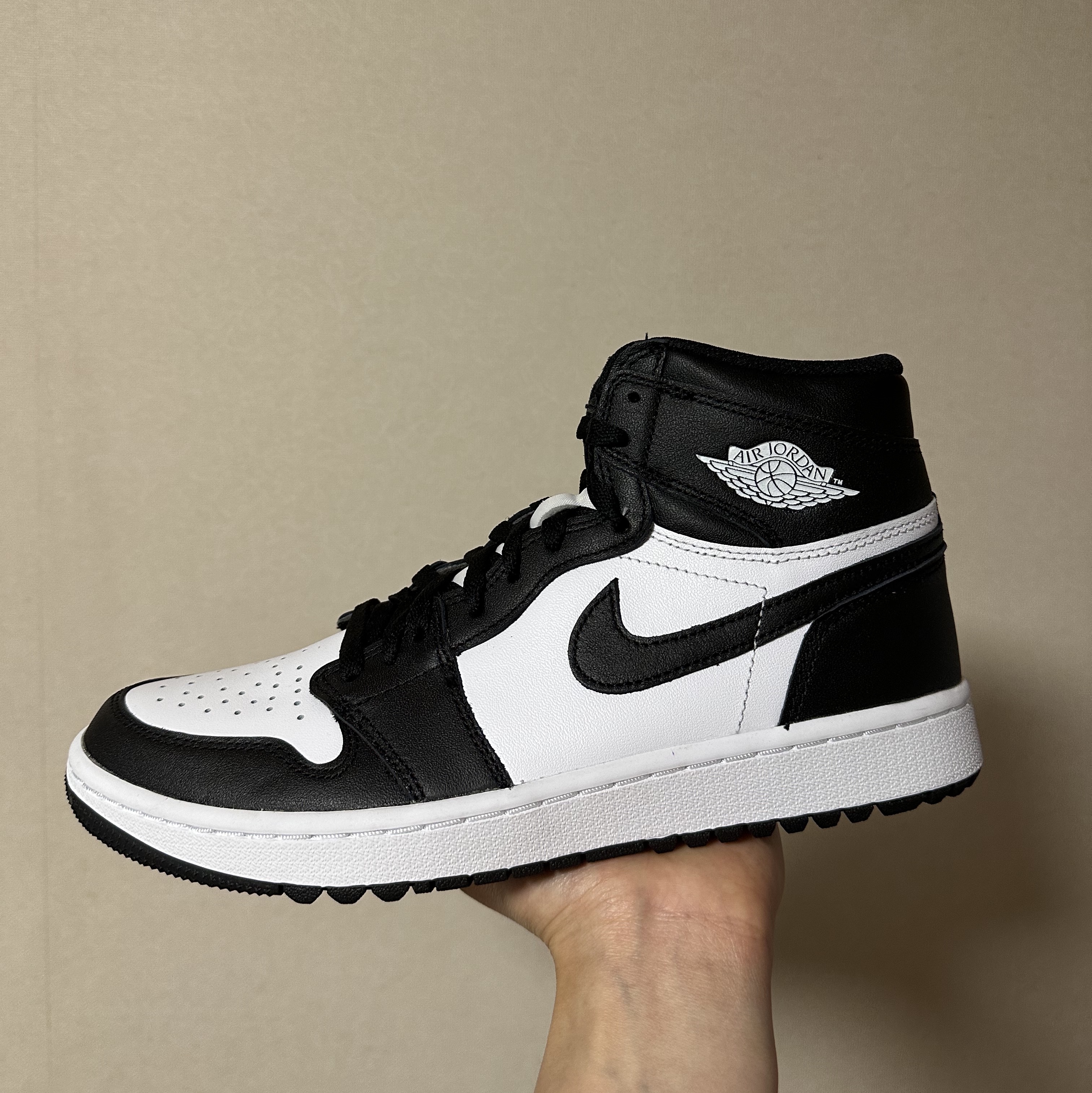 Jordan 1 High Golf White Black 착용 스타일