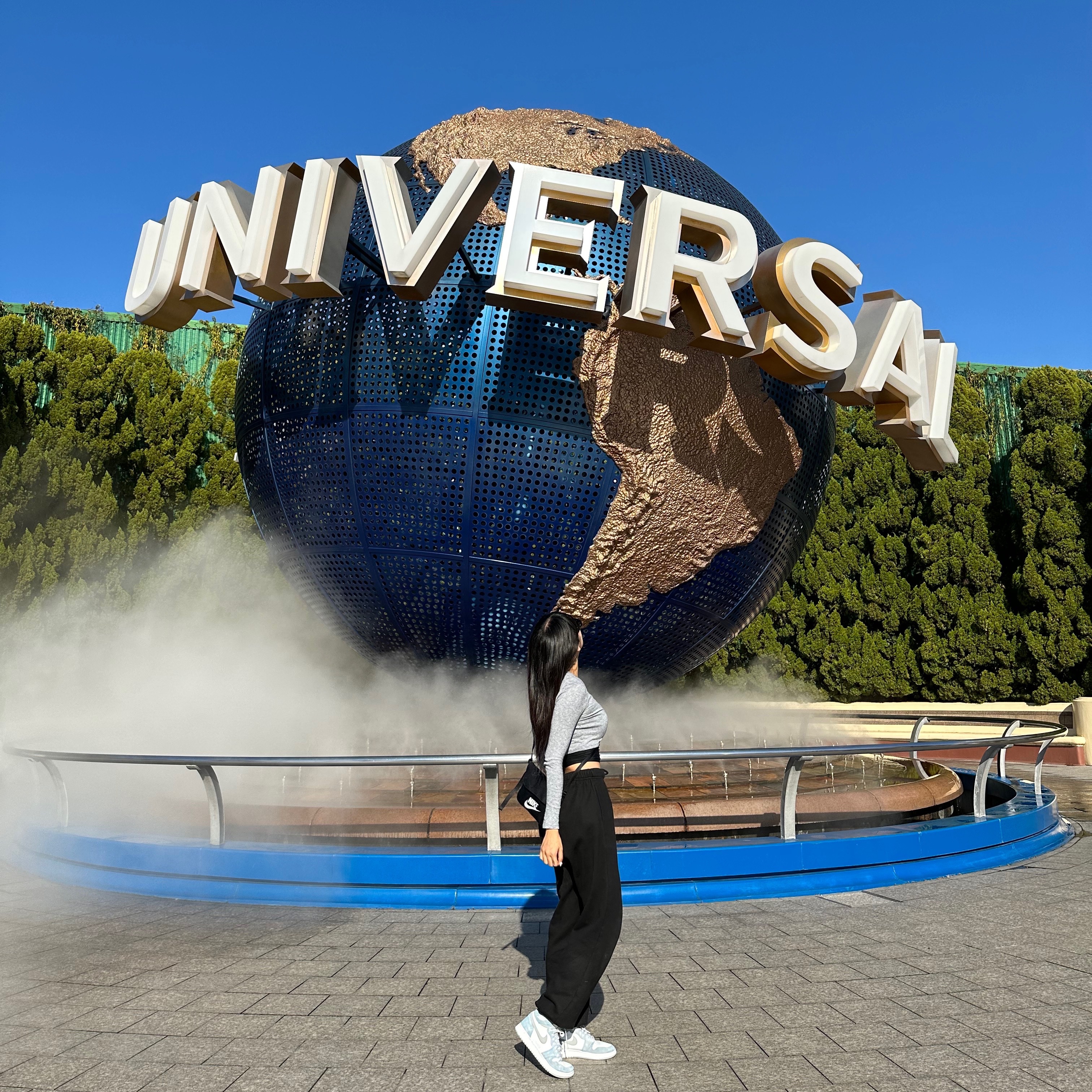 IAB Studio Sweatpants Black White - 22SS, (GS) Jordan 1 Retro High OG Hyper Royal 착용 스타일 - 2