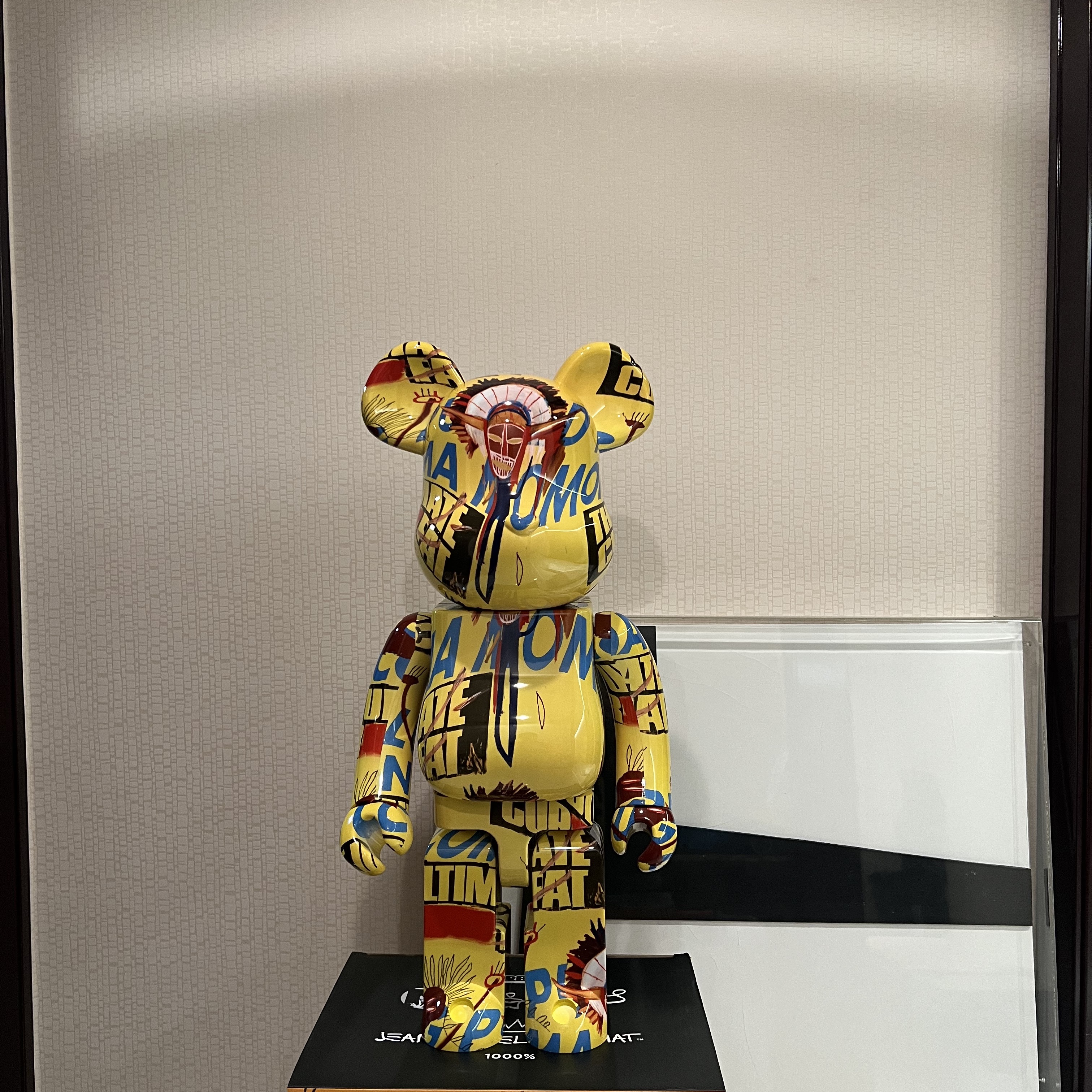 Bearbrick Andy Warhol x Jean-Michel Basquiat #3 1000% 착용 스타일 - 2