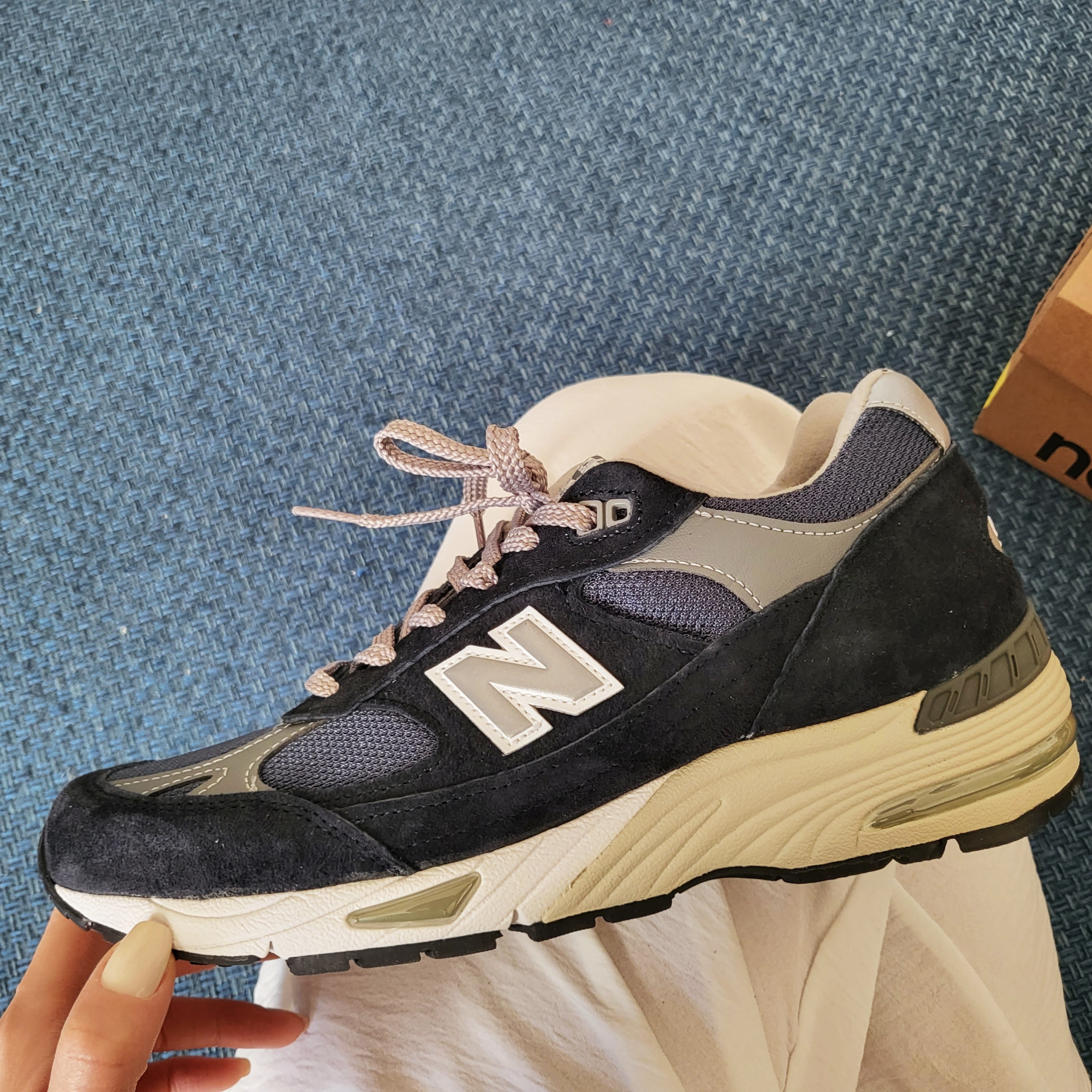 New Balance 991 Made in UK Navy 착용 스타일 - 2
