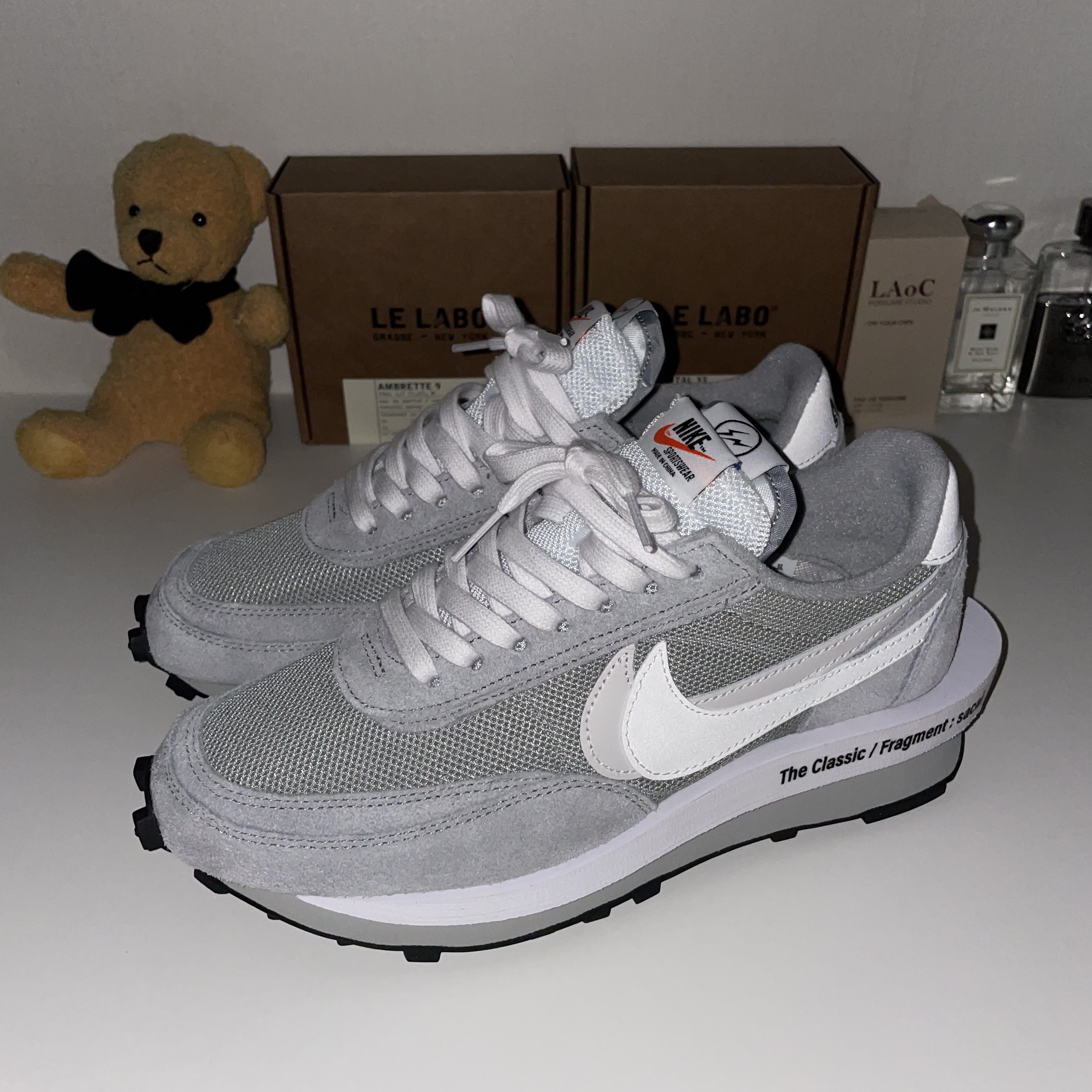 Nike x Sacai x Fragment LDWaffle Light Smoke Grey 착용 스타일