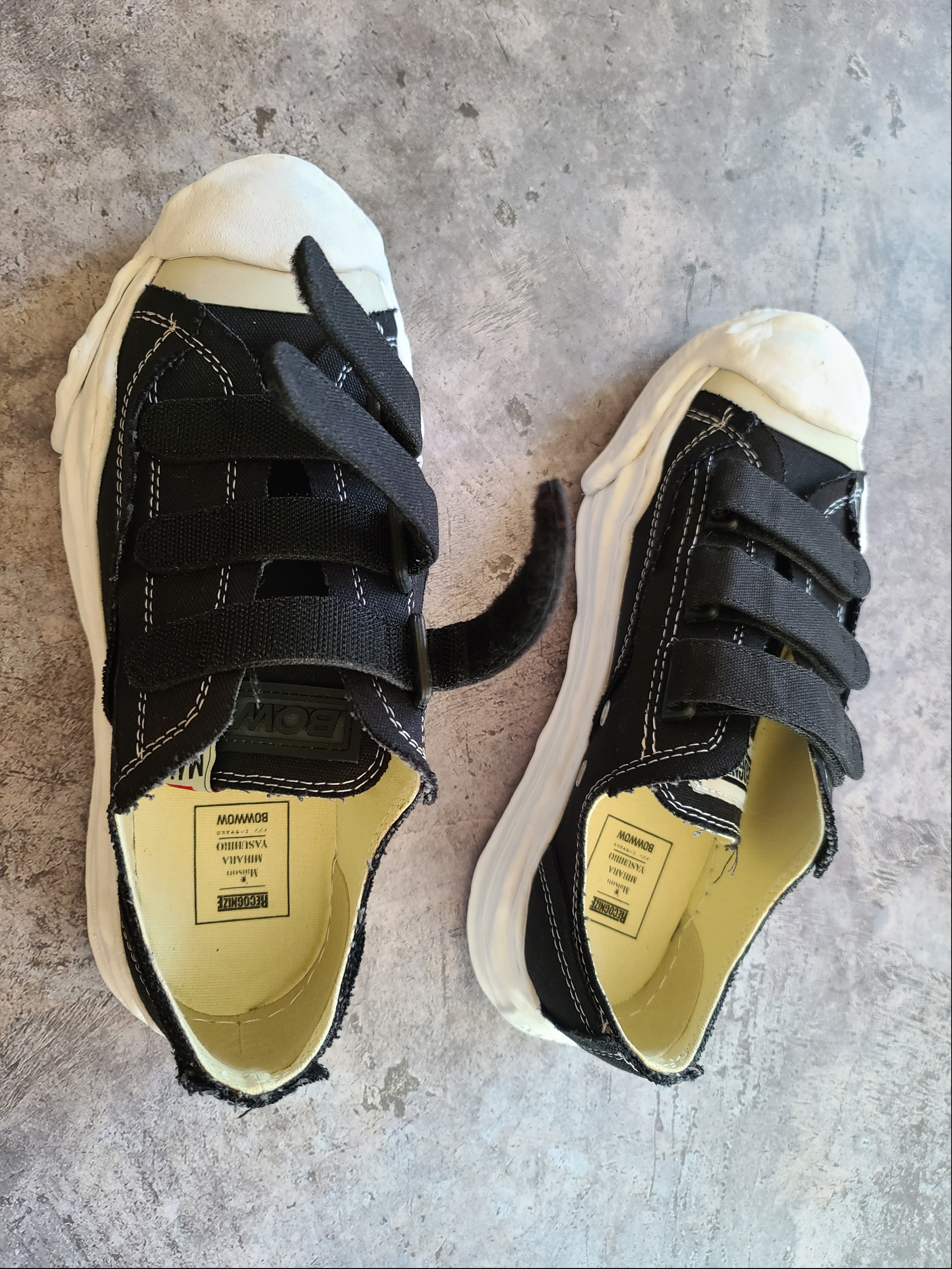 Maison Mihara Yasuhiro x Recognize x Bow Wow 2nd Sneakers Black 착용 스타일