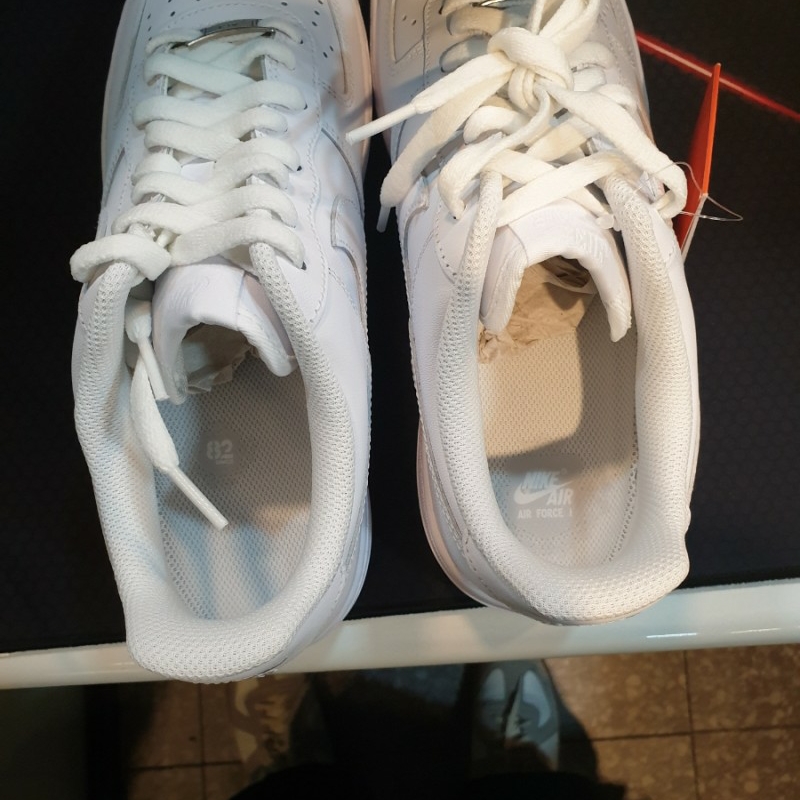 Nike Air Force 1 '07 Low White 착용 스타일 - 2
