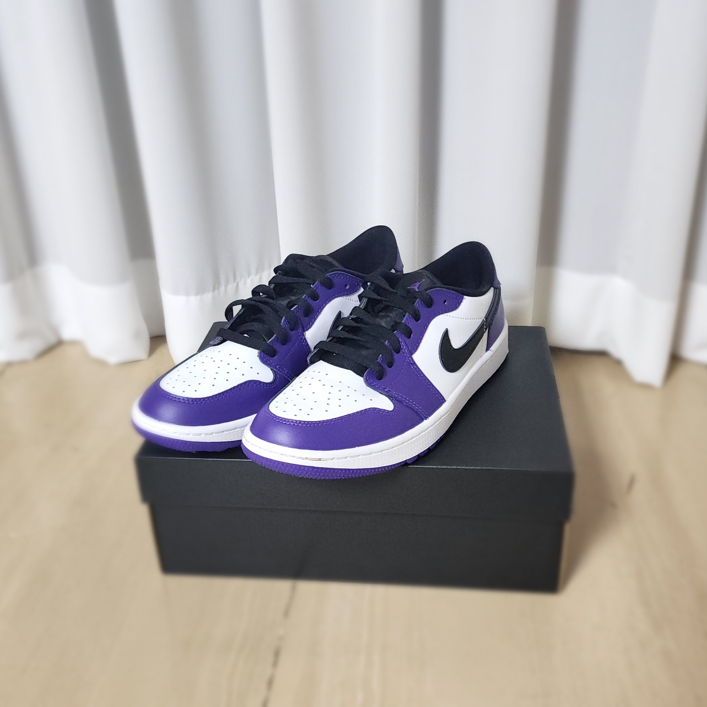 Jordan 1 Low Golf Court Purple 착용 스타일 - 1