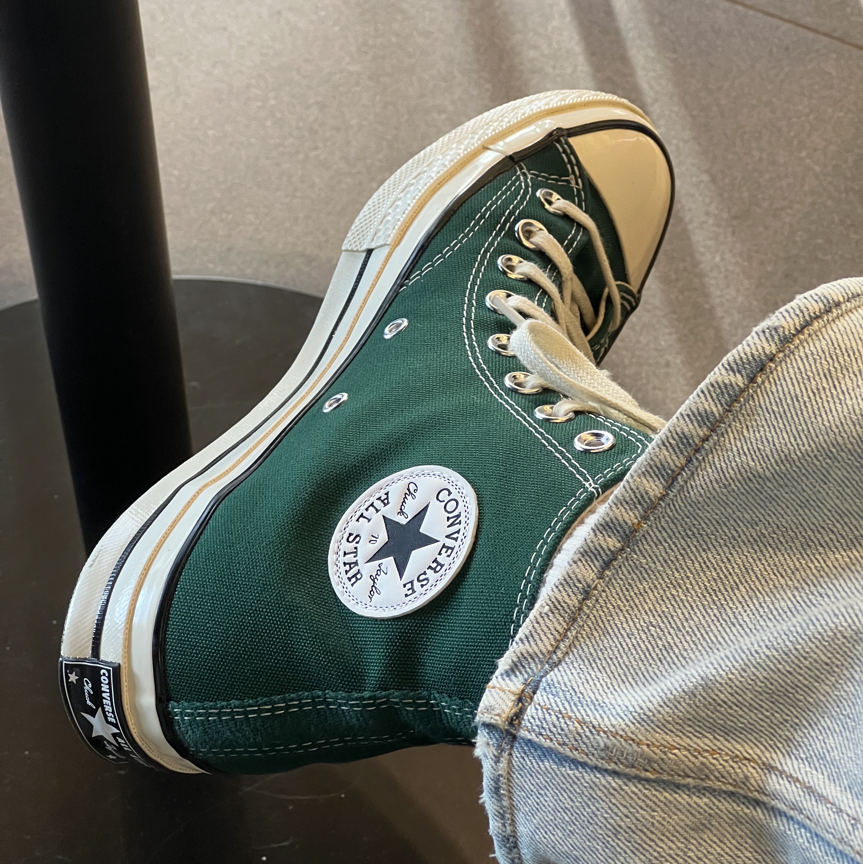 Converse Chuck 70 High Midnight Clover 착용 스타일