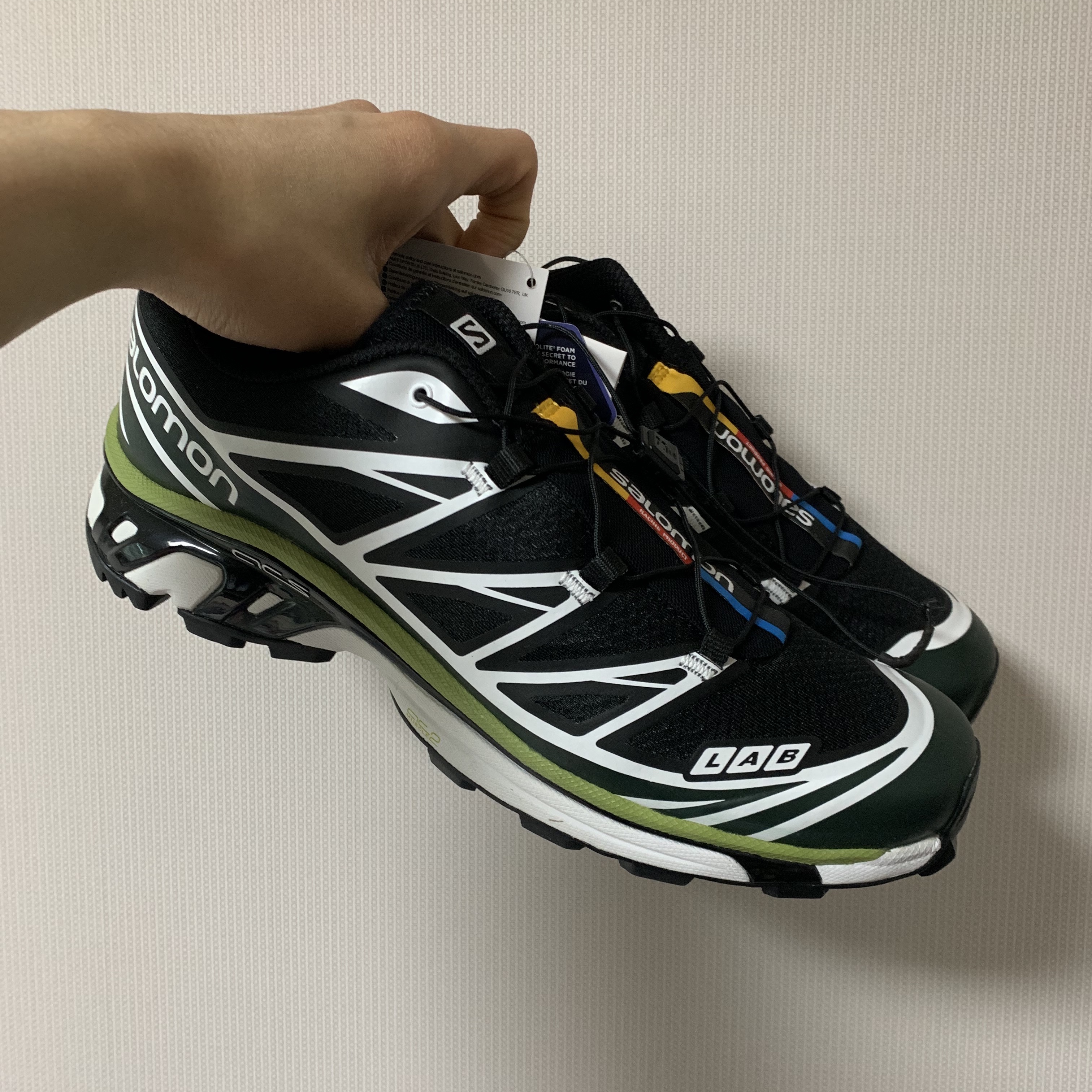 Salomon XT-6 Scarab Black 착용 스타일