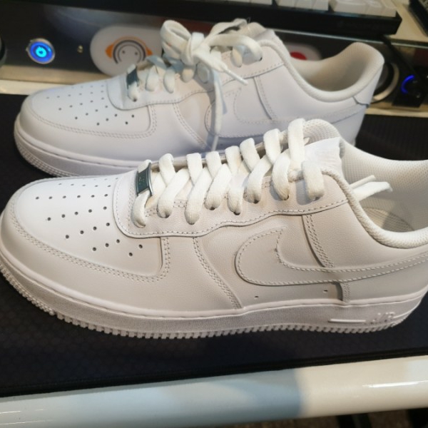 Nike Air Force 1 '07 Low White 착용 스타일 - 4