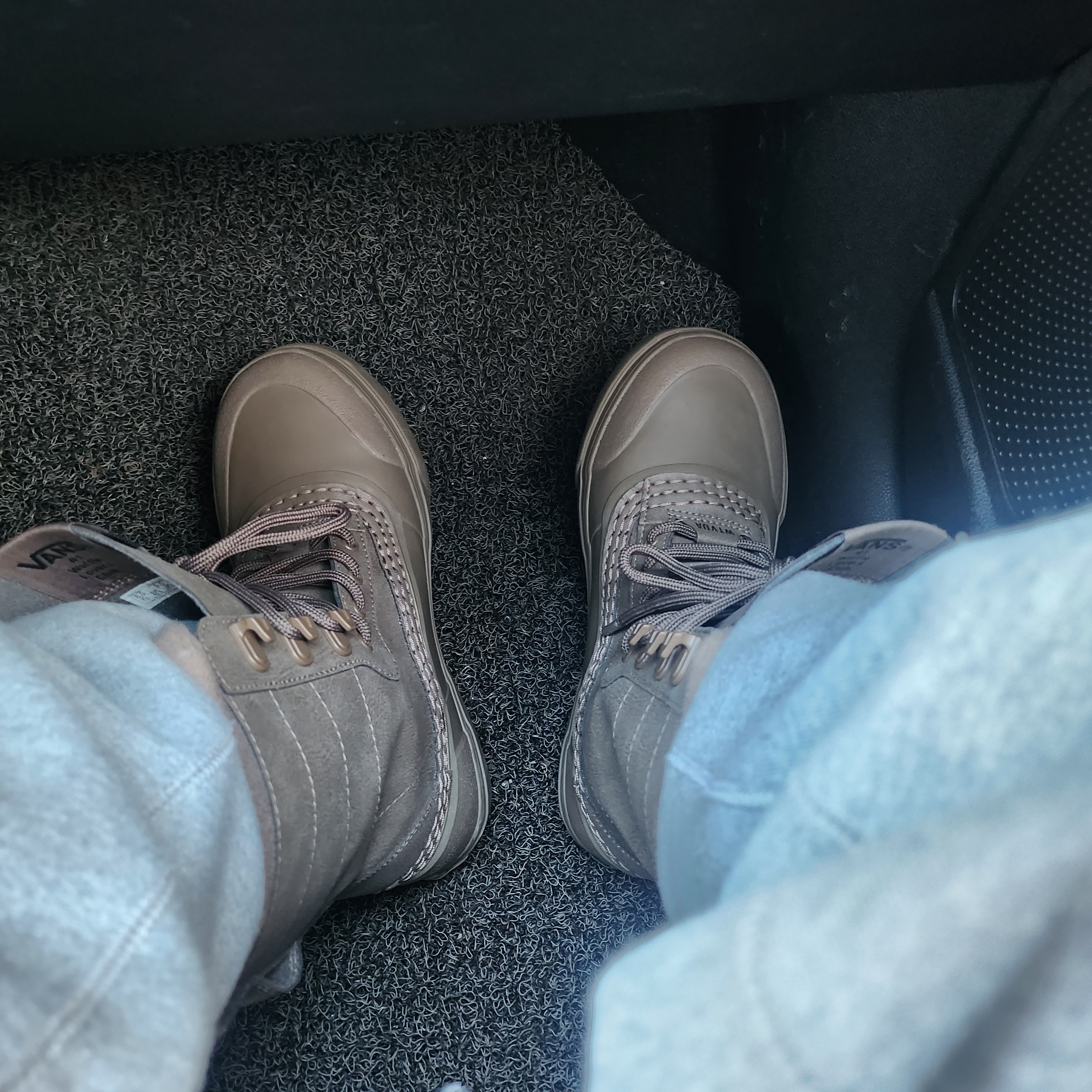 Vans Vault x WTAPS Standard Snow MTE Coyote 착용 스타일