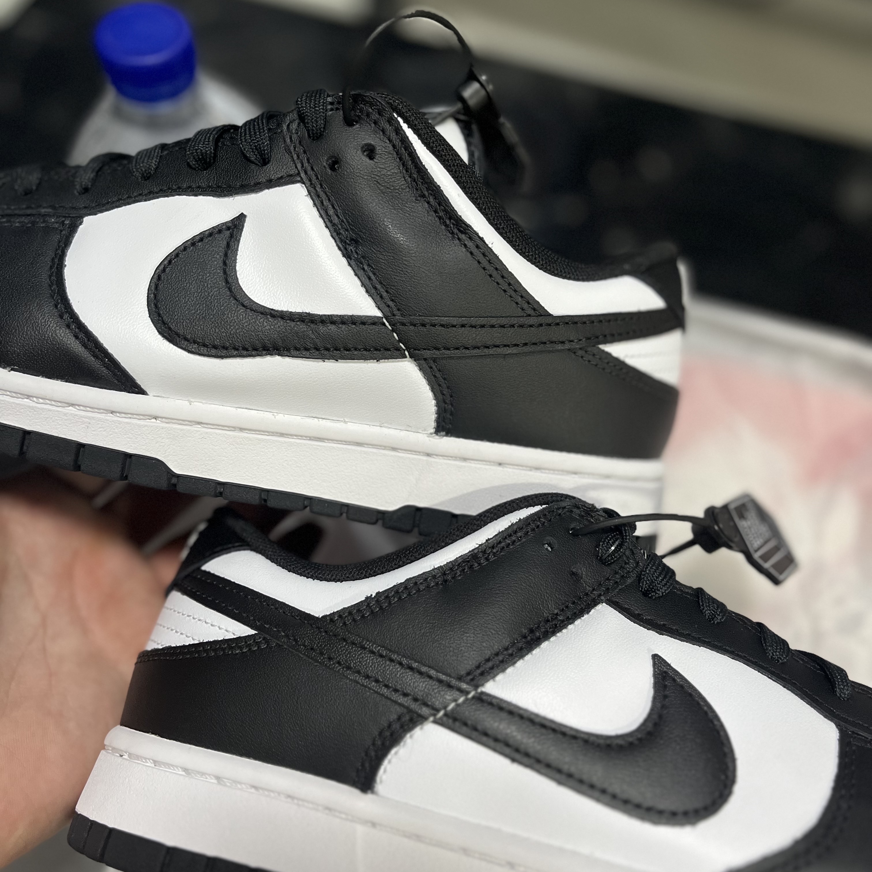 Nike Dunk Low Retro Black 착용 스타일 - 3