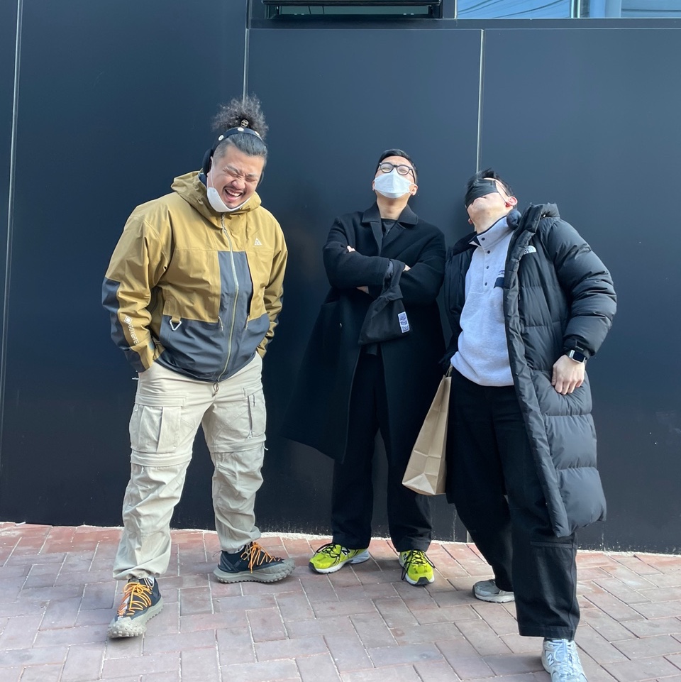 Nike ACG Smith Summit Pants Khaki - Asia, Nike ACG Devastation Trail Work Shirt Moon Fossil - US/EU 착용 스타일