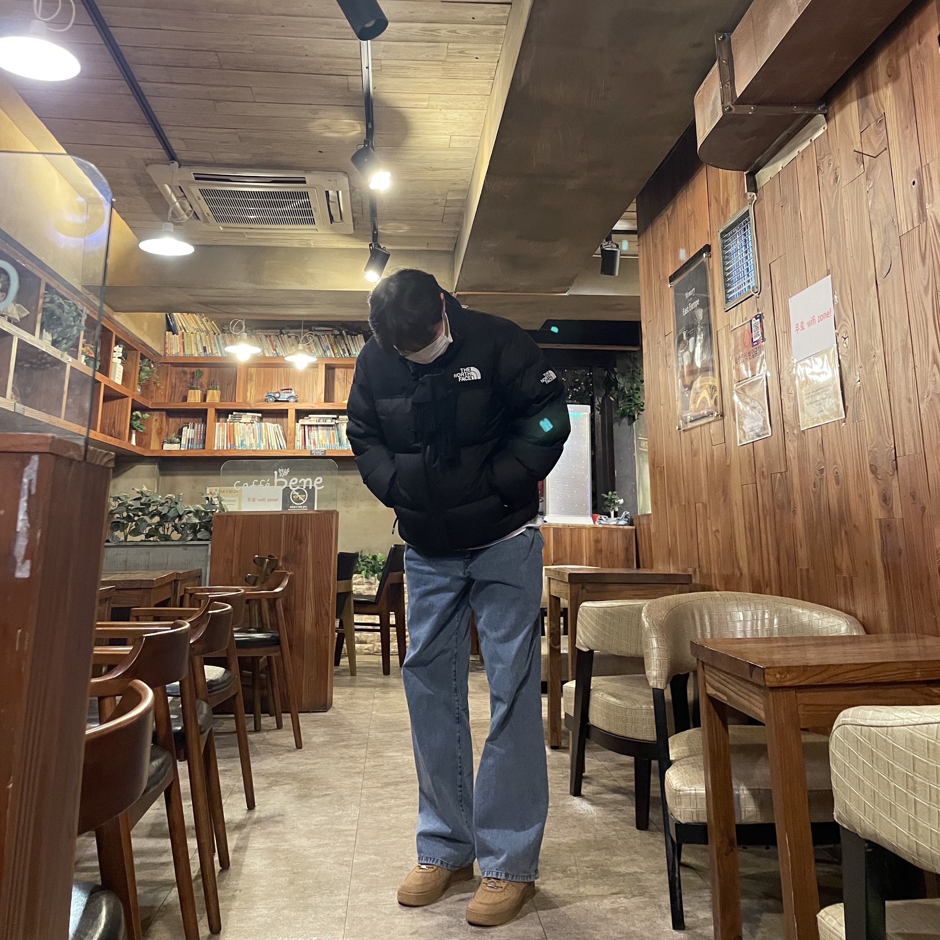 Nike x Supreme Air Force 1 Low Flax 착용 스타일