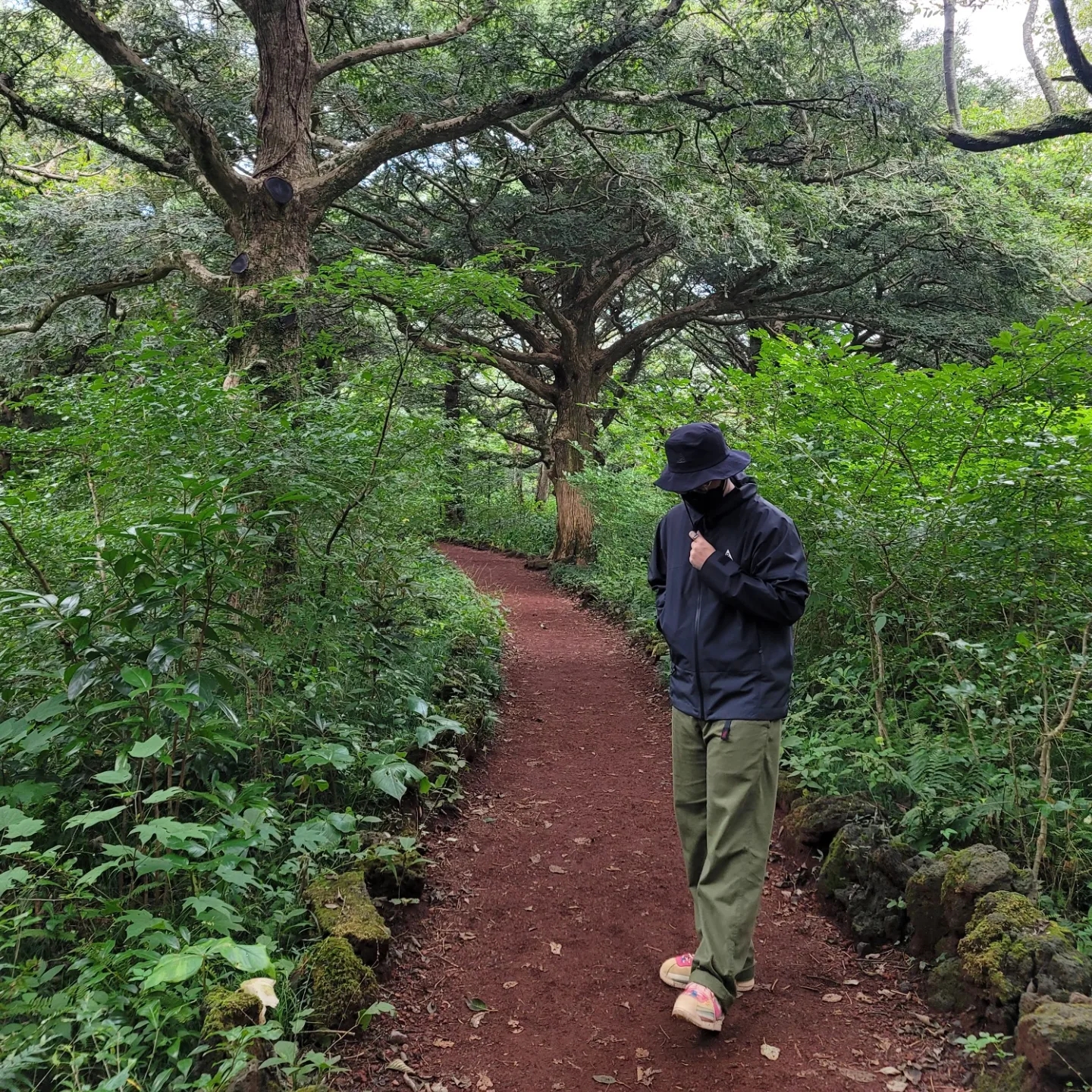 Nike x Union Cortez SP Sesame, Nike ACG Storm-Fit ADV Cascade Rains Full Zip Shell Jacket Off Noir - Asia 착용 스타일 - 2