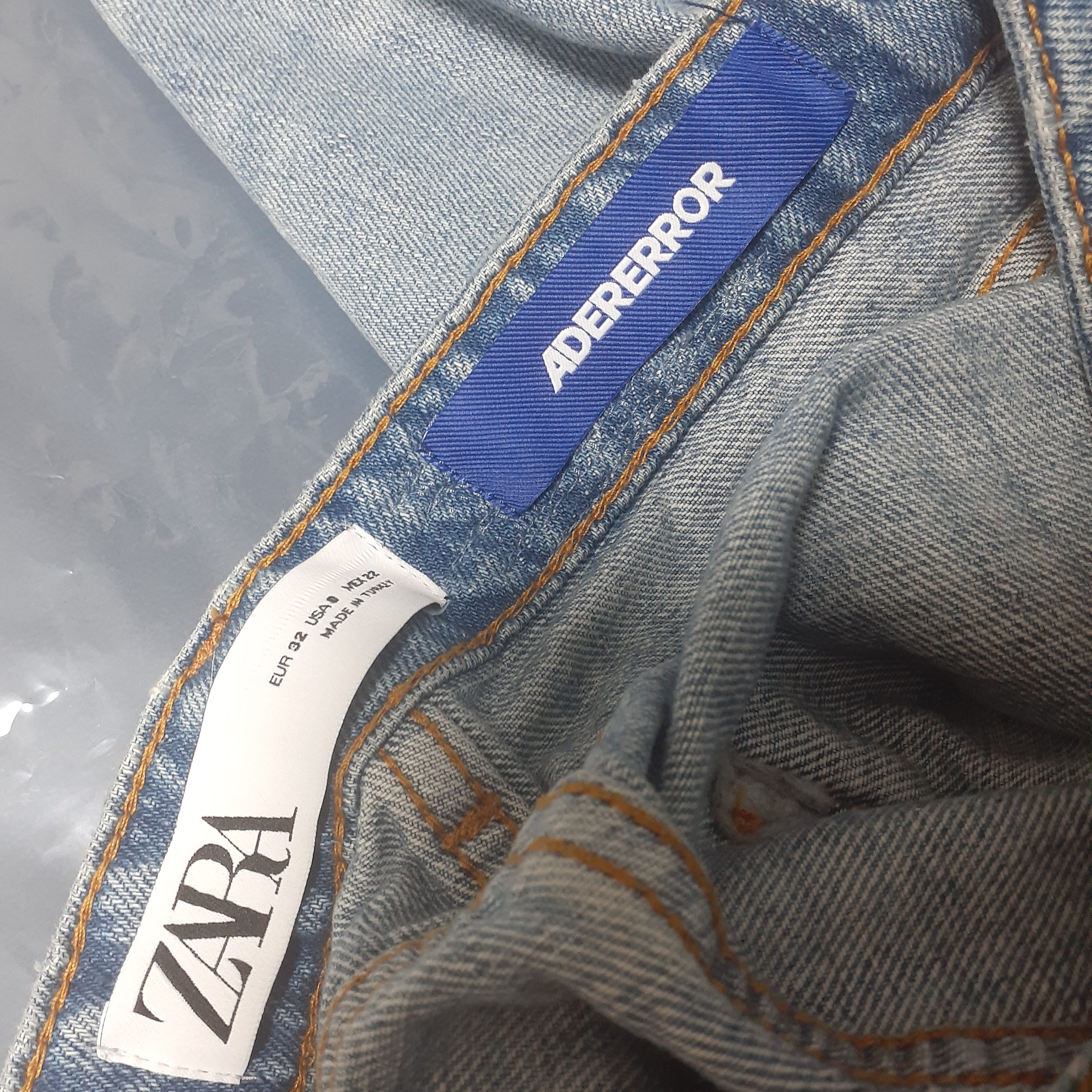 Zara x Ader Error Patchwork Jeans Blue 착용 스타일 - 1