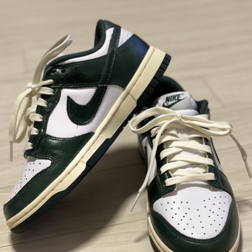 (W) Nike Dunk Low Vintage Green 착용 스타일