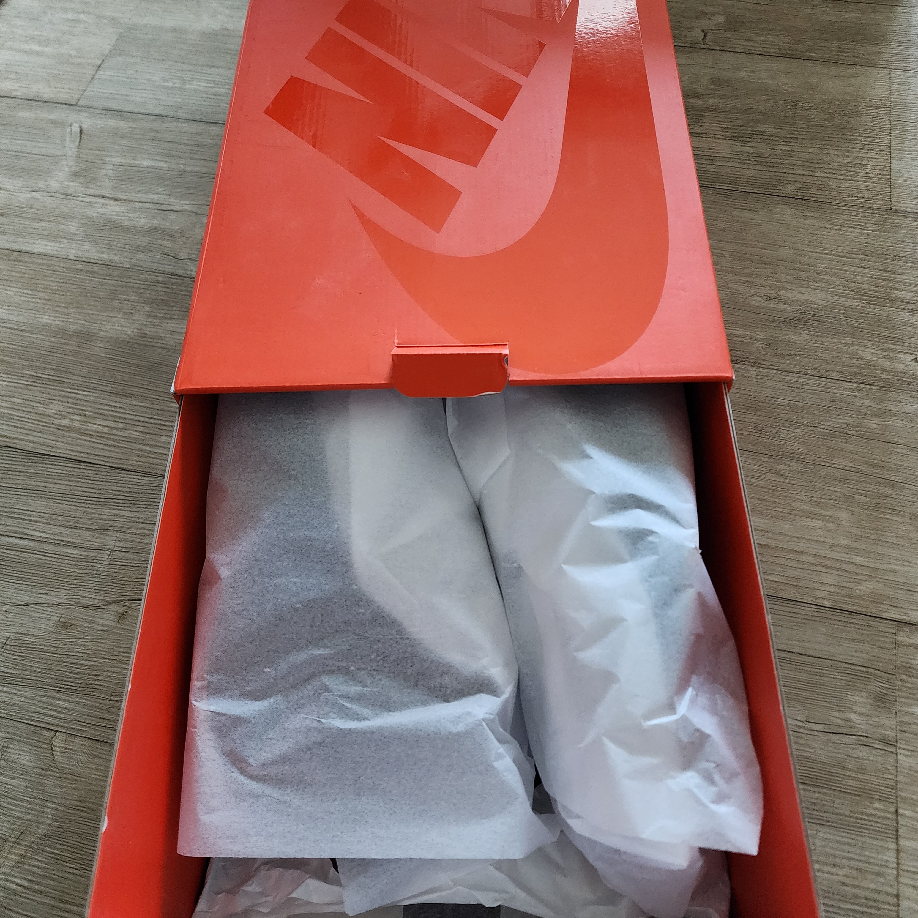 Nike x Sacai VaporWaffle Black and Gum 착용 스타일 - 1