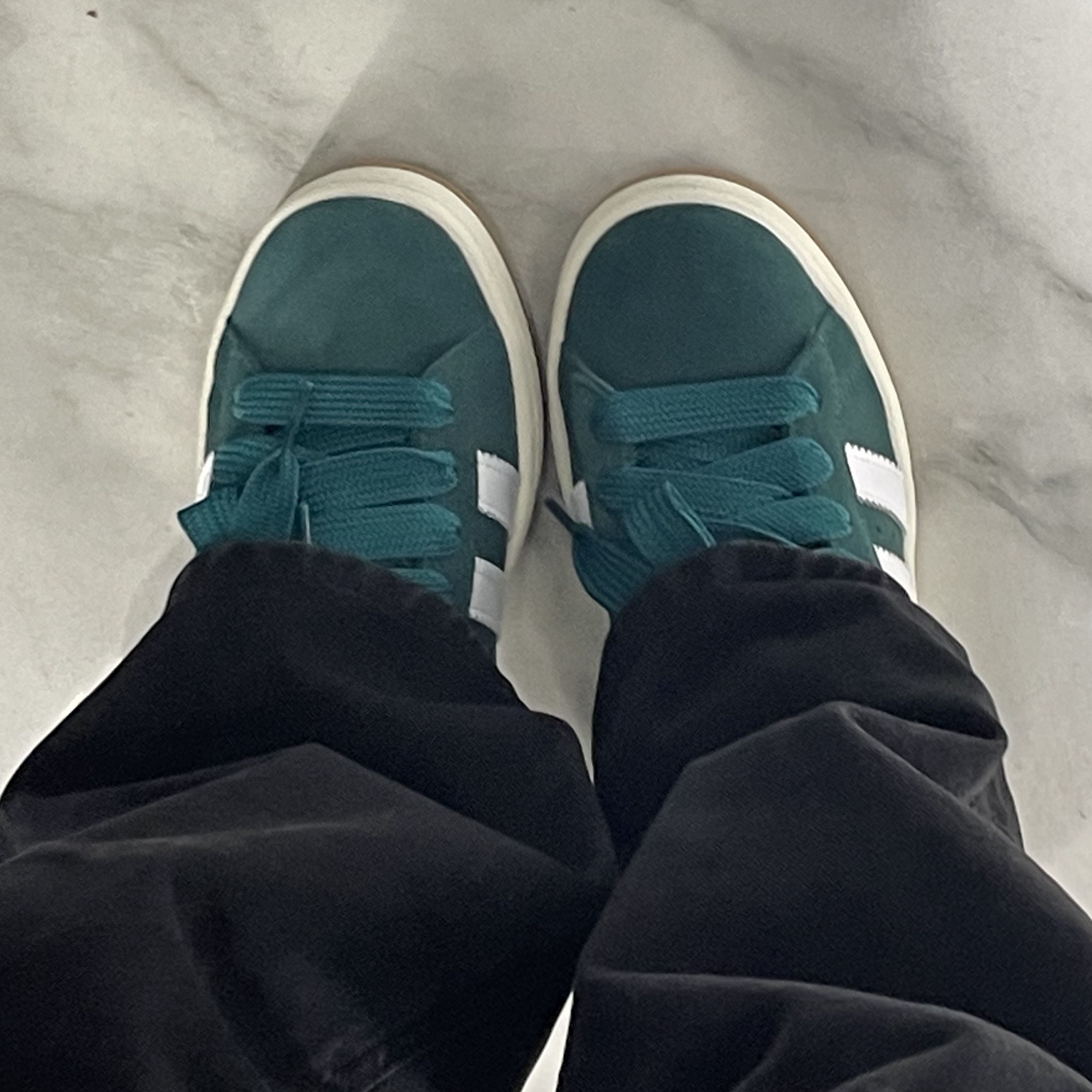Adidas Campus 00s St Forest Glade 착용 스타일