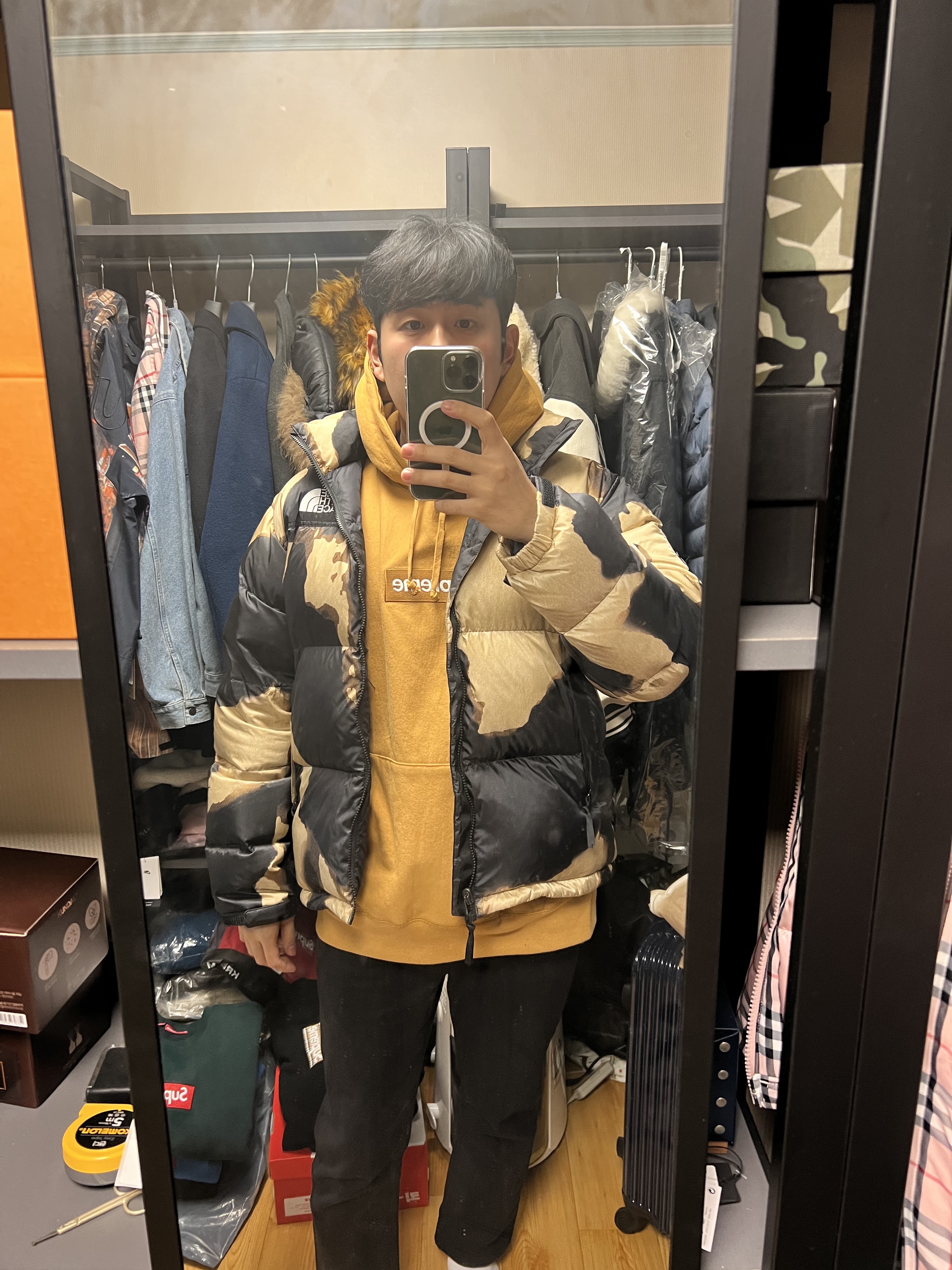 Supreme Box Logo Hooded Sweatshirt Light Mustard - 21FW, Supreme x The North Face Bleached Denim Print Nuptse Jacket Black - 21FW 착용 스타일