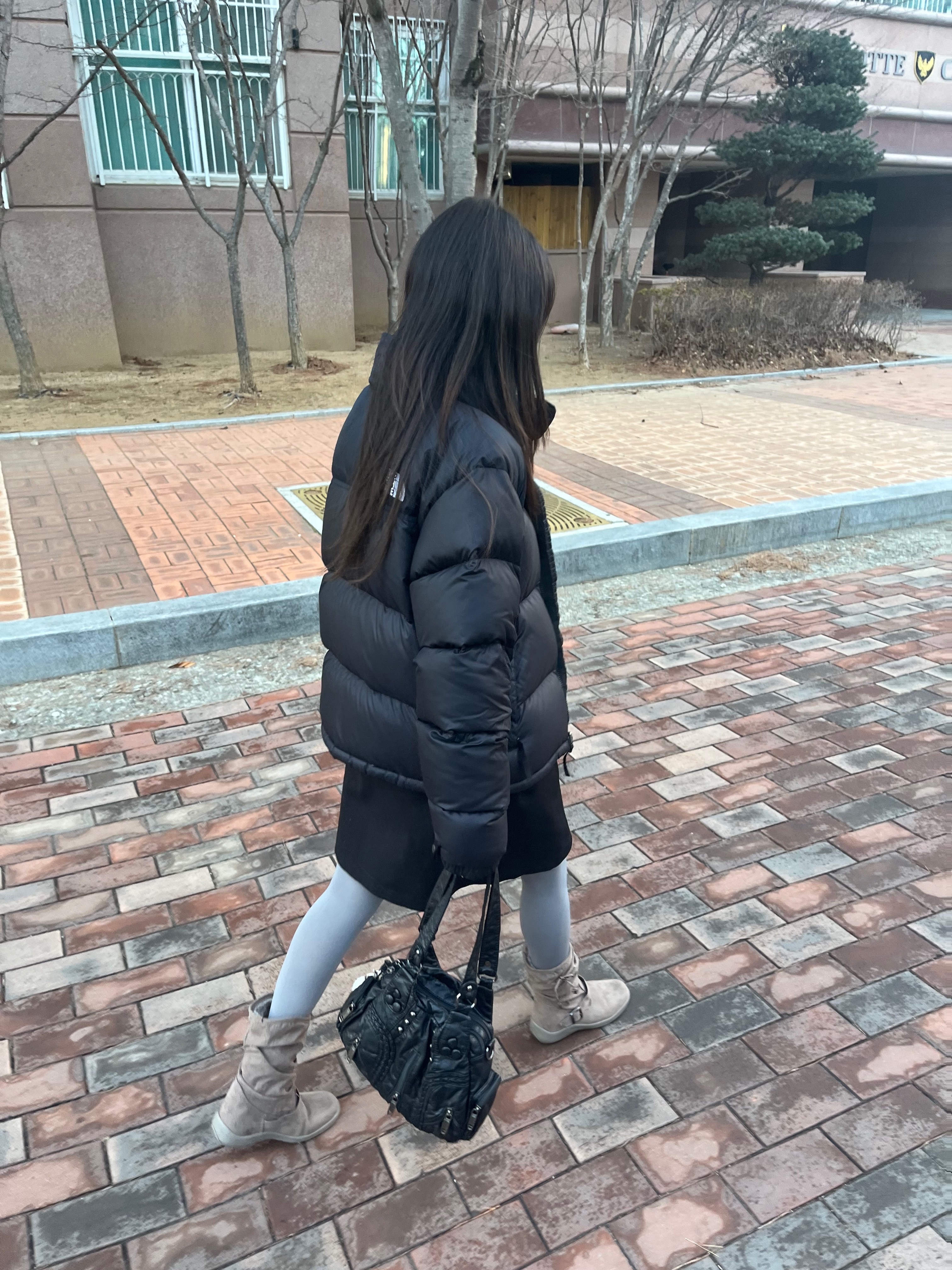 The North Face 1996 Eco Nuptse Jacket Black 착용 스타일 - 2