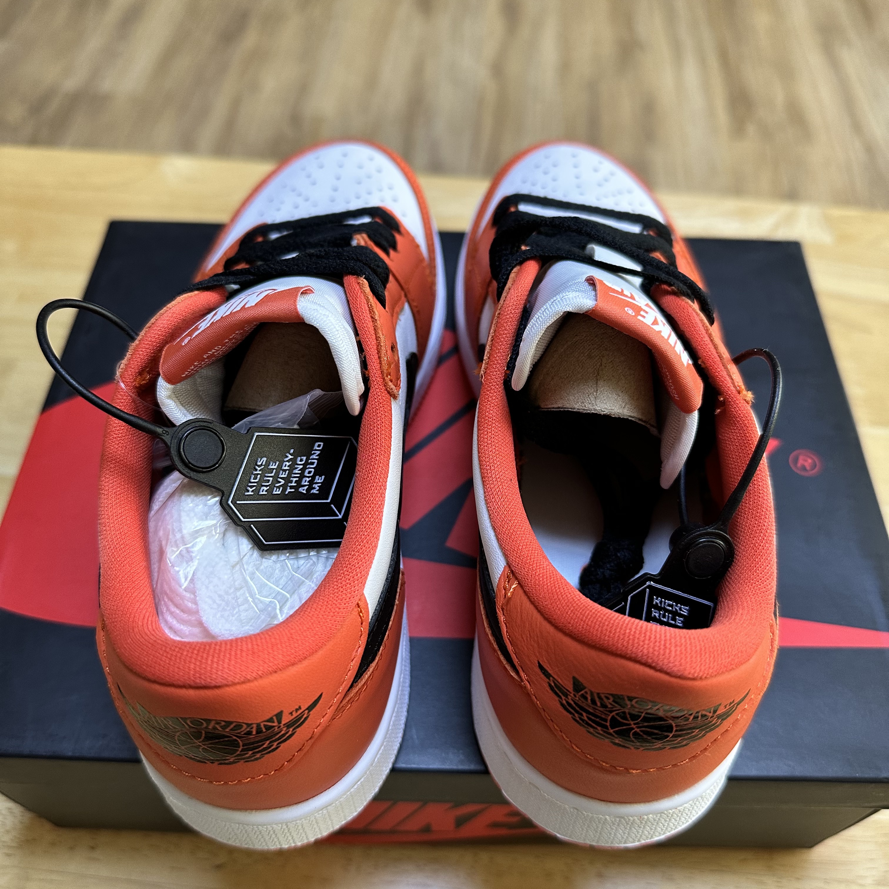 (GS) Jordan 1 Low OG Starfish 착용 스타일 - 2