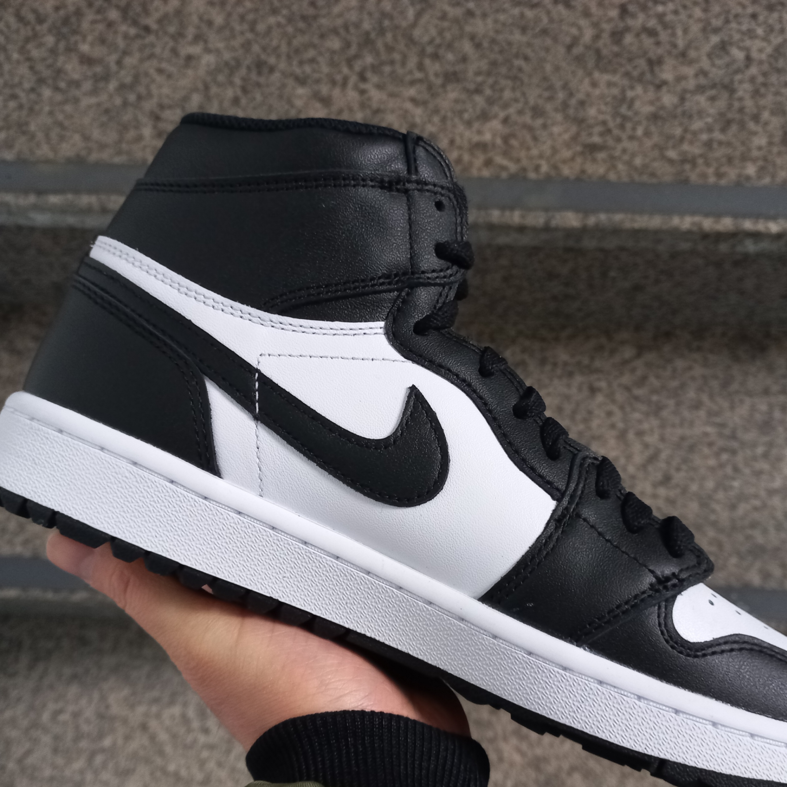 Jordan 1 High Golf White Black 착용 스타일 - 1
