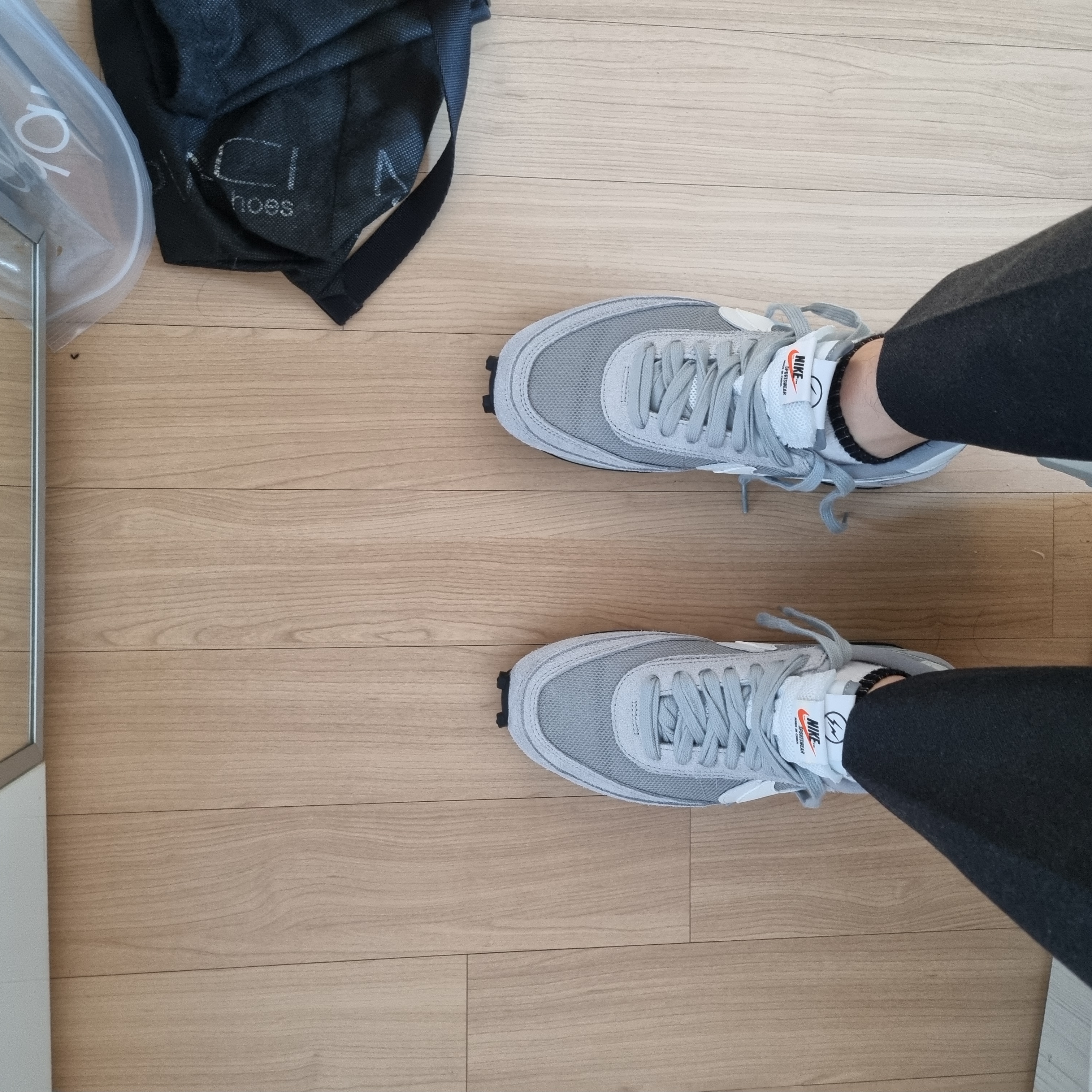 Nike x Sacai x Fragment LDWaffle Light Smoke Grey 착용 스타일