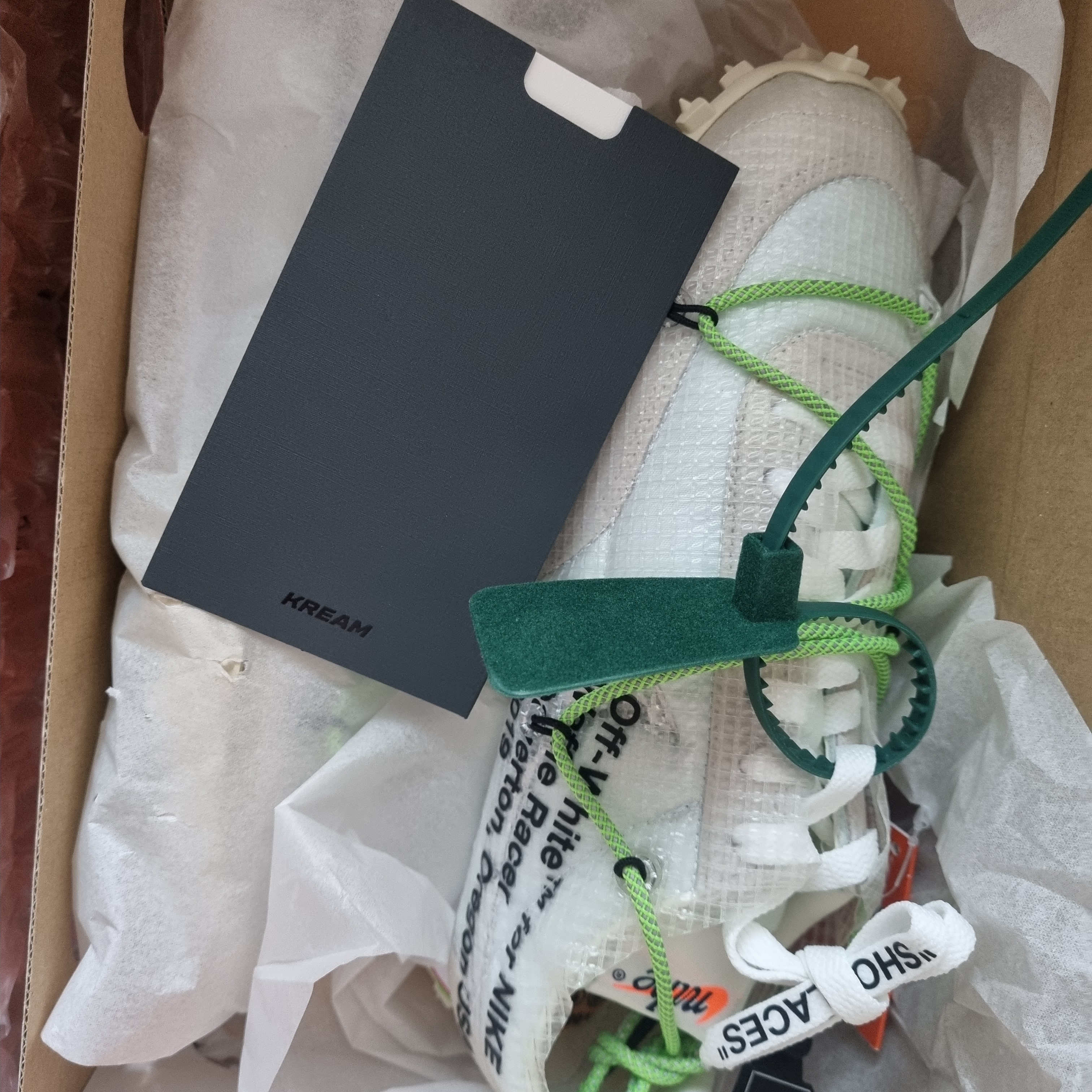 (W) Nike x Off-White Waffle Racer White 착용 스타일 - 1