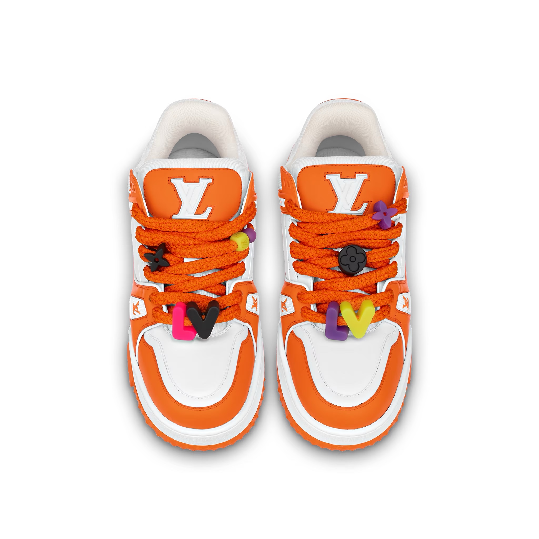 Louis Vuitton LV Trainer Maxi Sneakers Green, Louis Vuitton LV Trainer Maxi Sneakers Orange 착용 스타일 - 4