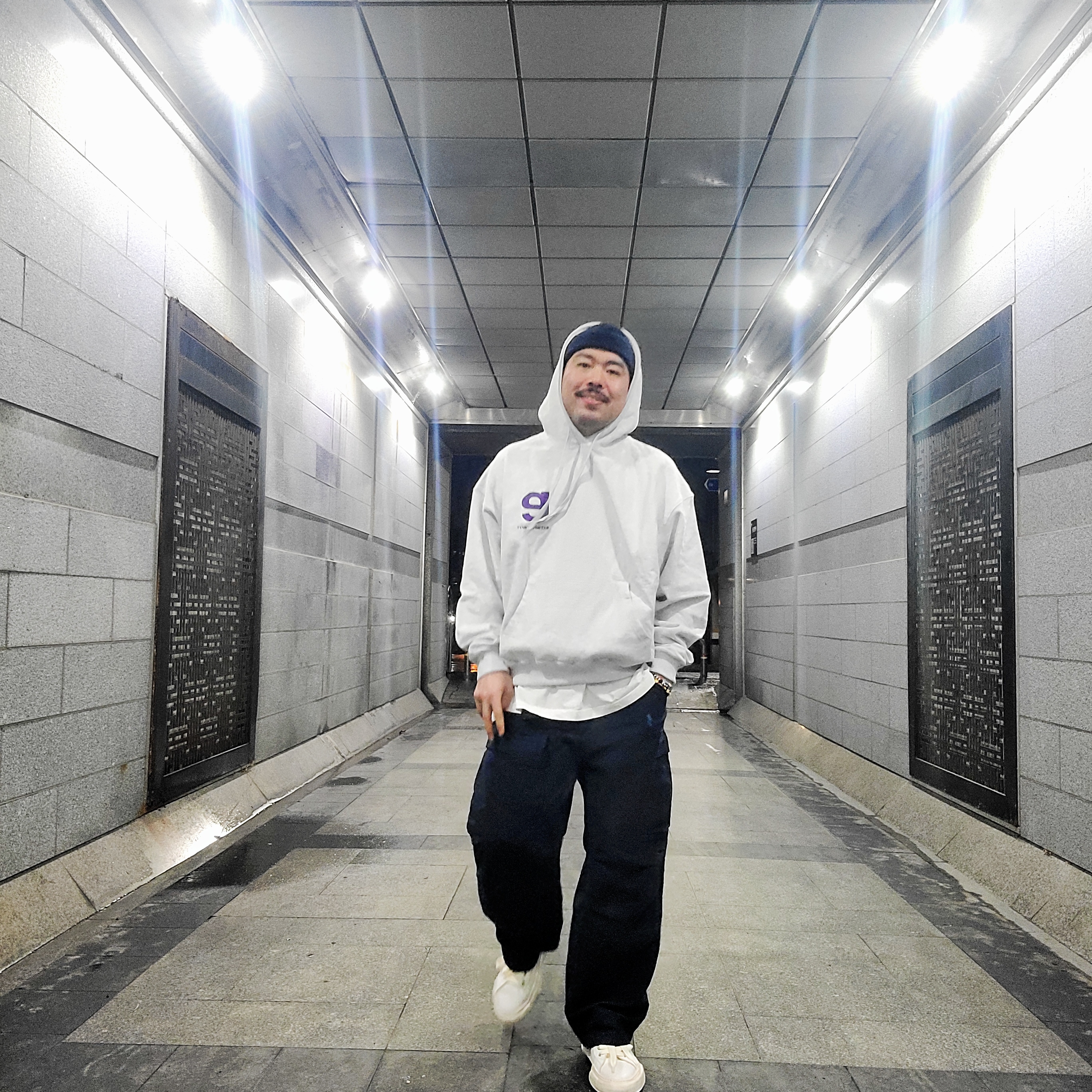Maison Mihara Yasuhiro Hank OG Sole OD Canvas Low-top Sneakers White 착용 스타일