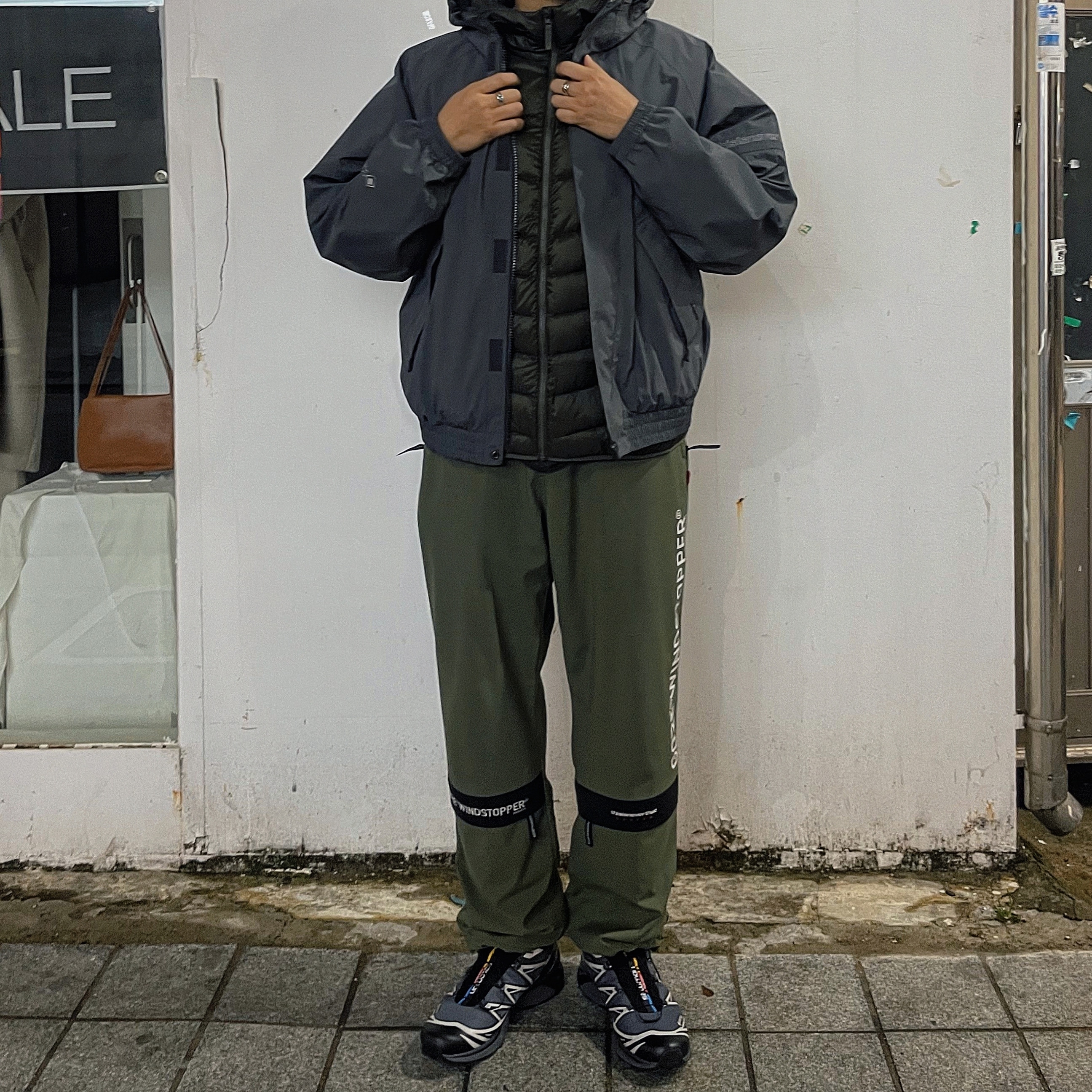 Salomon XT-6 Gore-Tex Black Ebony 착용 스타일
