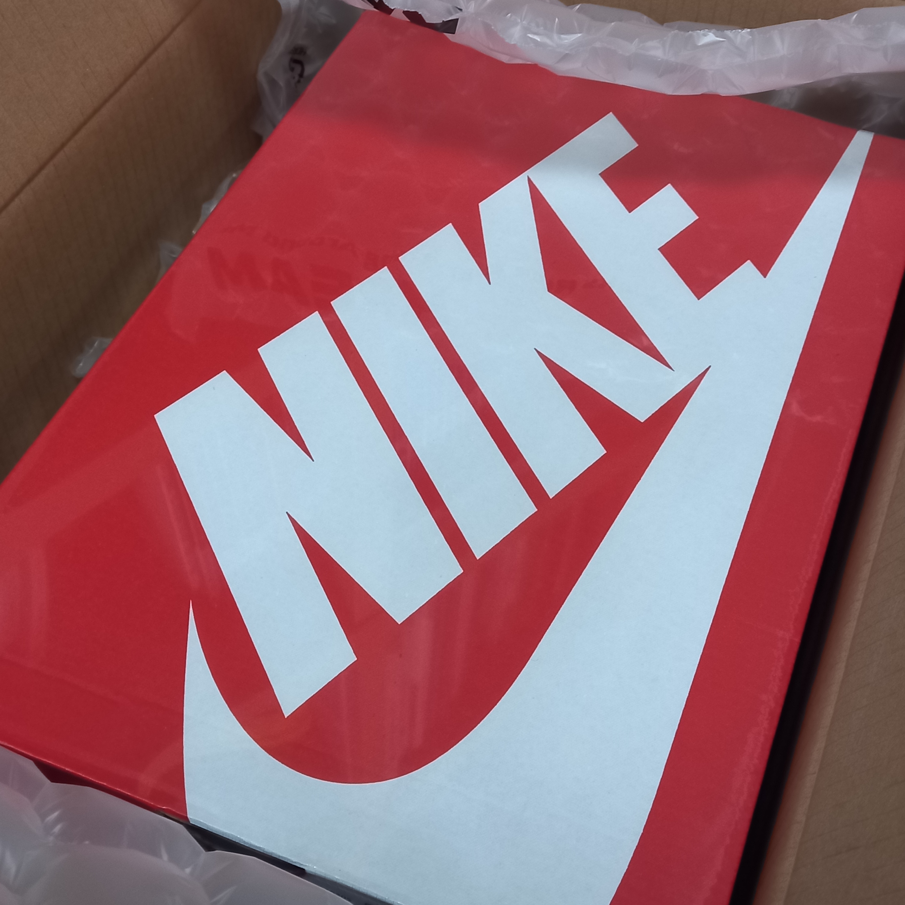 Nike Dunk Low Retro Black 착용 스타일