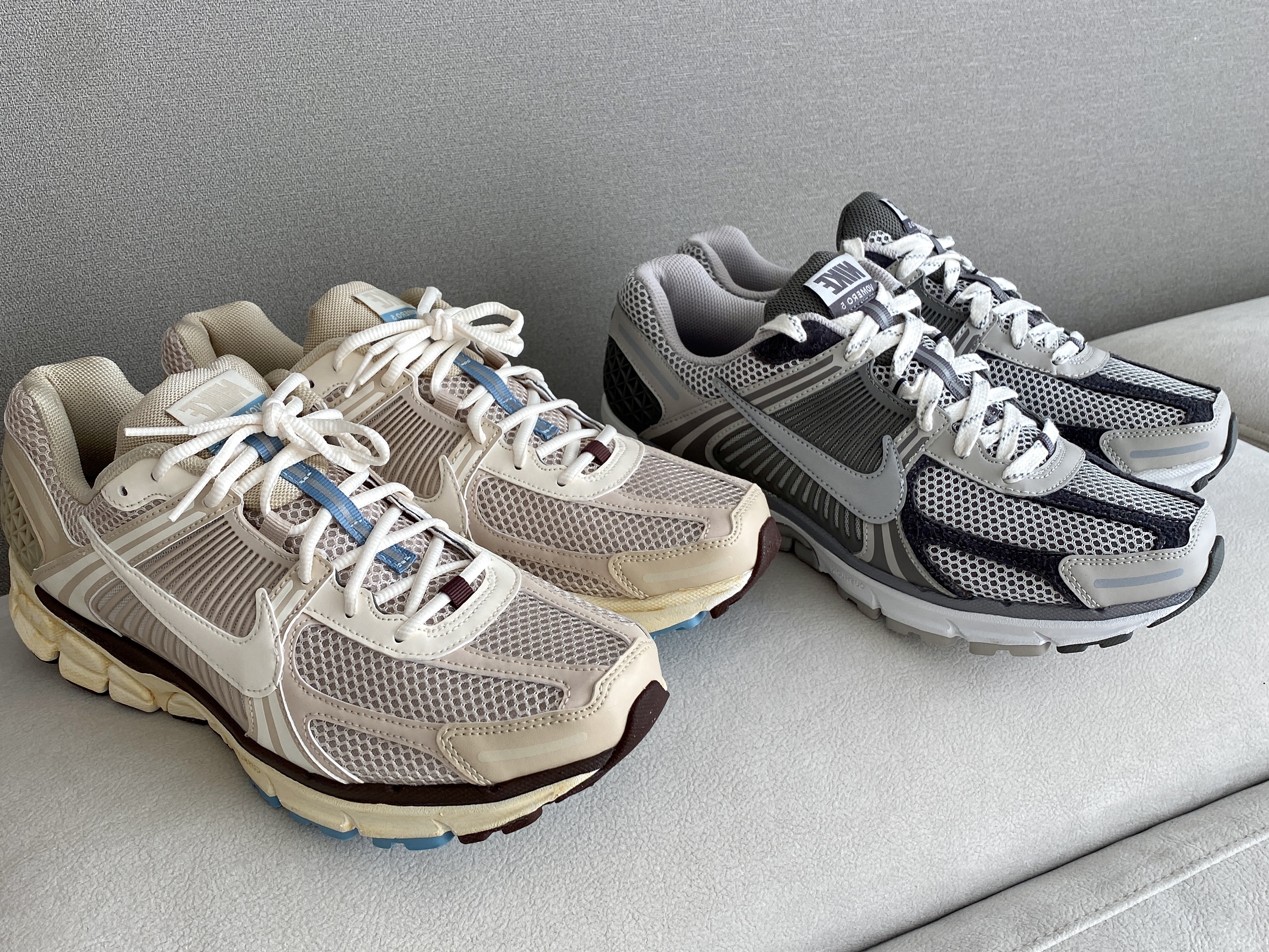 Nike Zoom Vomero 5 PRM Light Iron Ore and Flat Fewter, (W) Nike Zoom Vomero 5 Oatmeal 착용 스타일