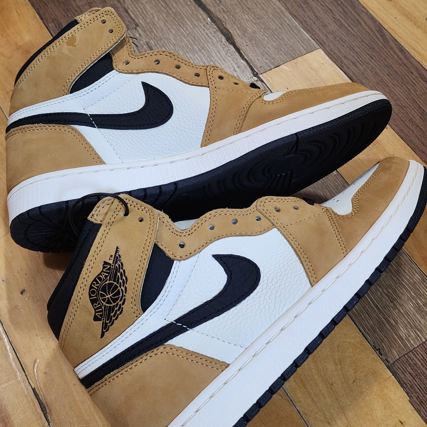 Jordan 1 Retro High Rookie of the Year 착용 스타일