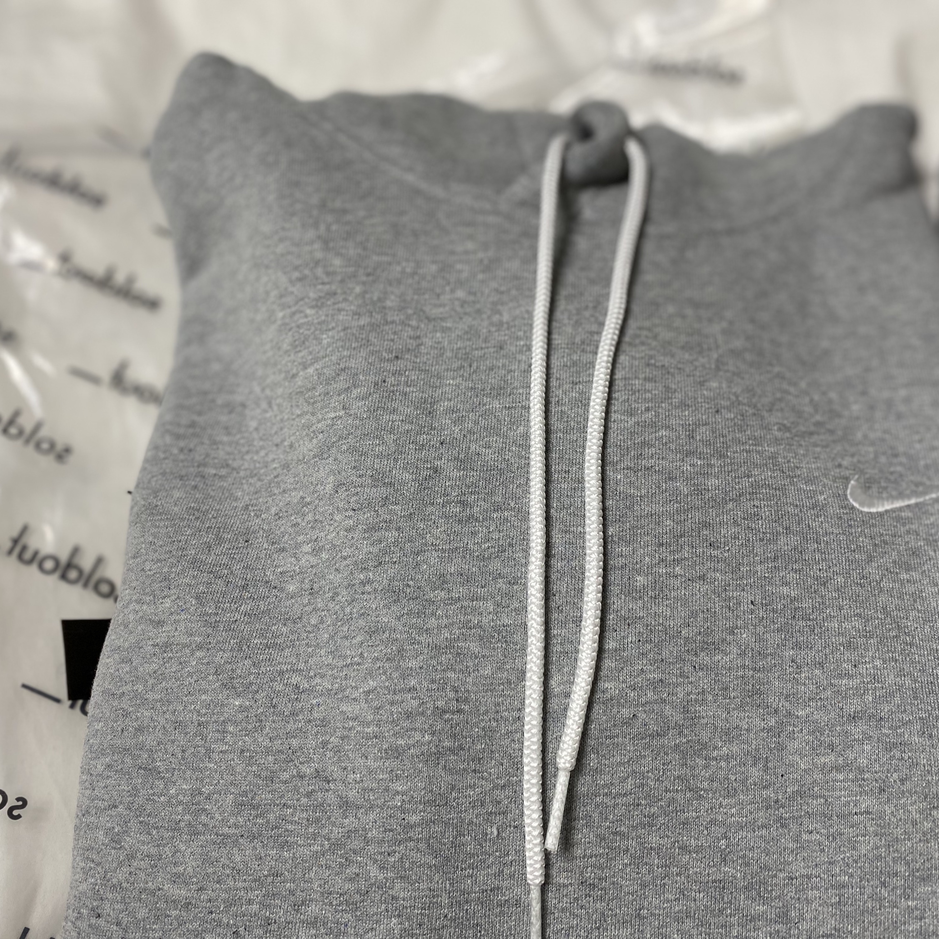 Nike NRG Solo Swoosh Fleece Pants Dark Grey Heather - US/EU, Nike NRG Solo Swoosh Fleece Hoodie Dark Grey Heather - US/EU 착용 스타일 - 2
