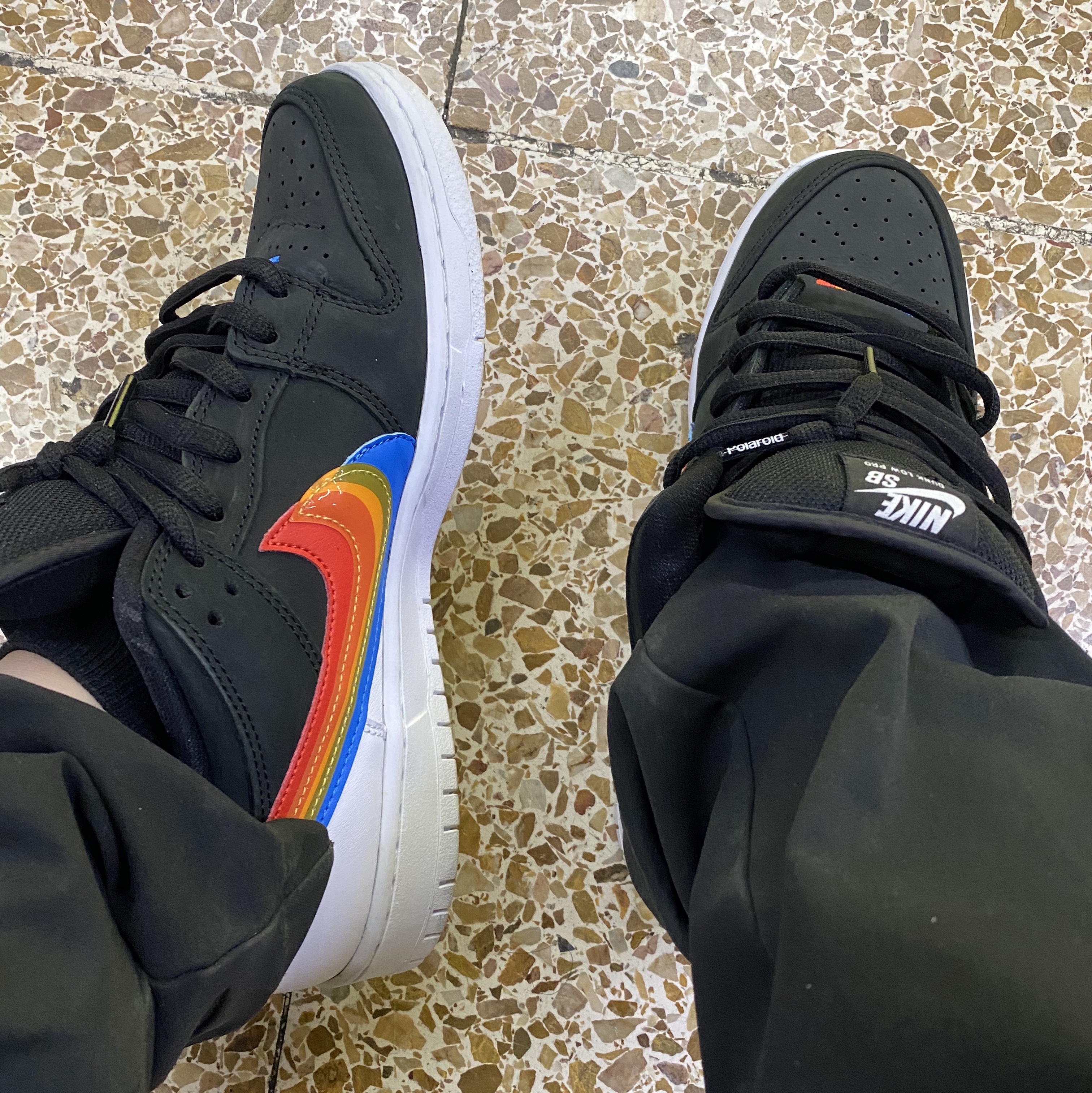 Nike x Polaroid SB Dunk Low Pro QS Black 착용 스타일 - 2