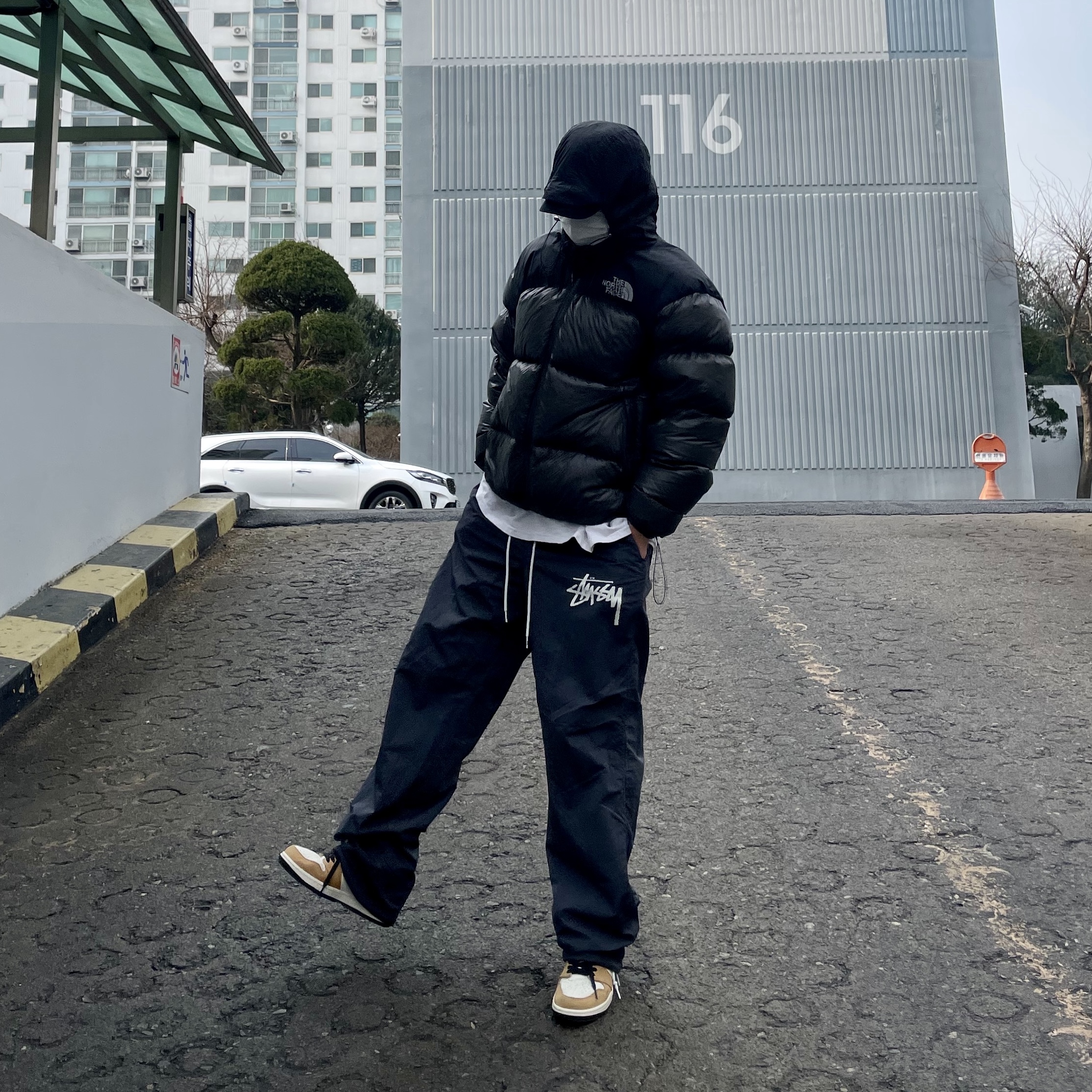 Jordan 1 Retro High Rookie of the Year, Nike x Stussy Beach Pants Off Noir 착용 스타일 - 3