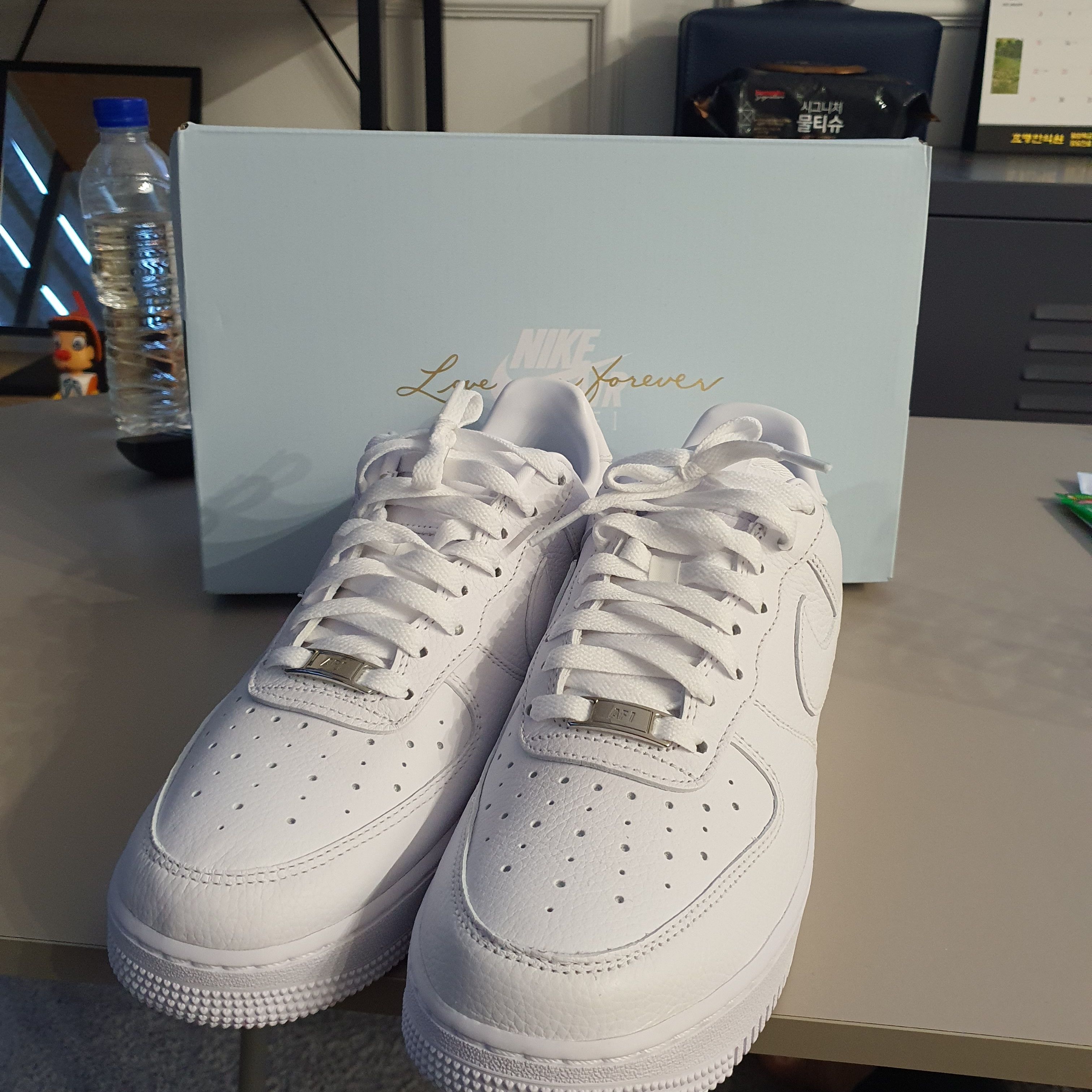 Nike x Drake Nocta Air Force 1 Low SP Certified Lover Boy White 착용 스타일 - 2
