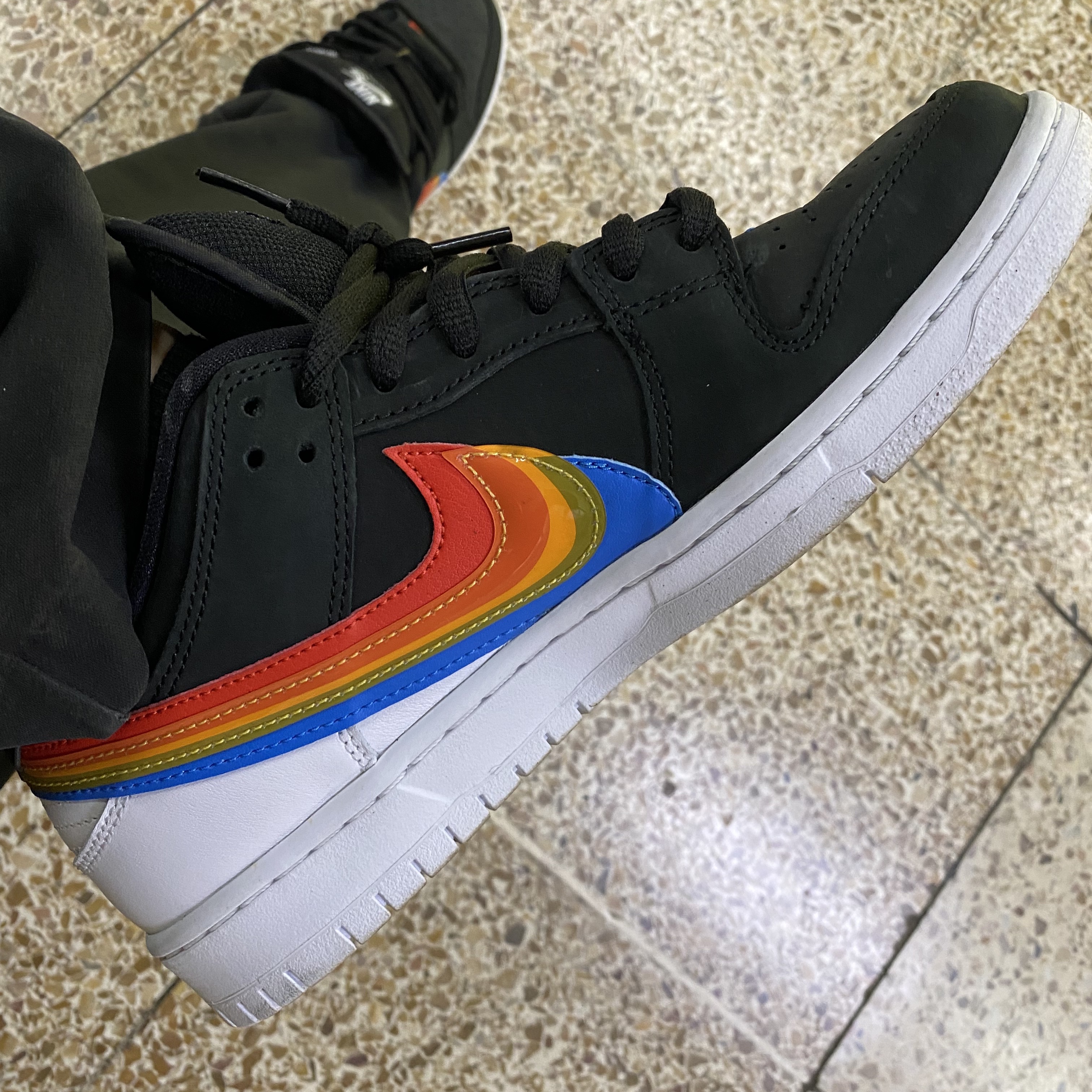 Nike x Polaroid SB Dunk Low Pro QS Black 착용 스타일 - 1