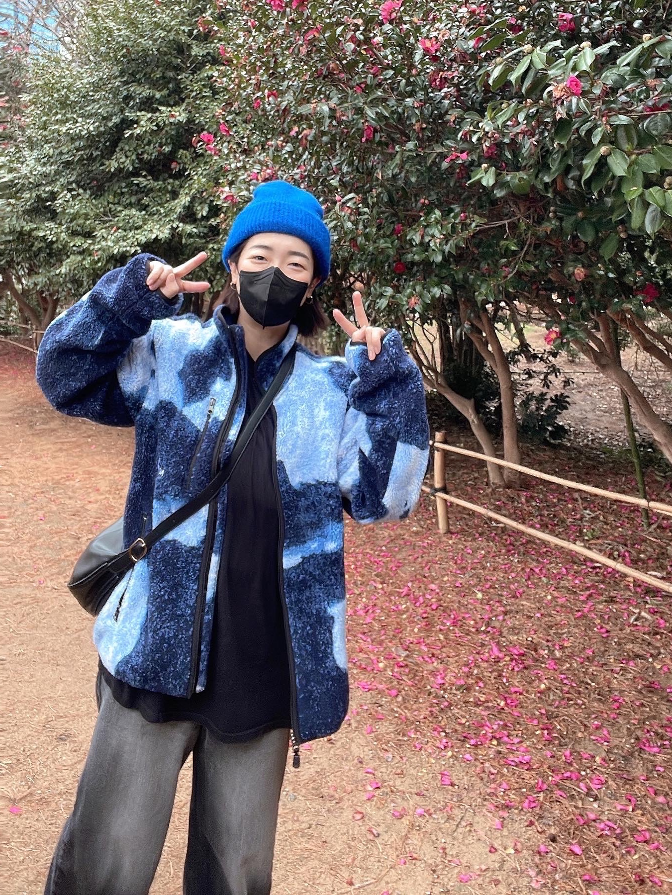 Supreme x The North Face Bleached Denim Print Fleece Jacket Indigo - 21FW, (GS) Jordan 1 Mid Racer Blue 착용 스타일 - 2