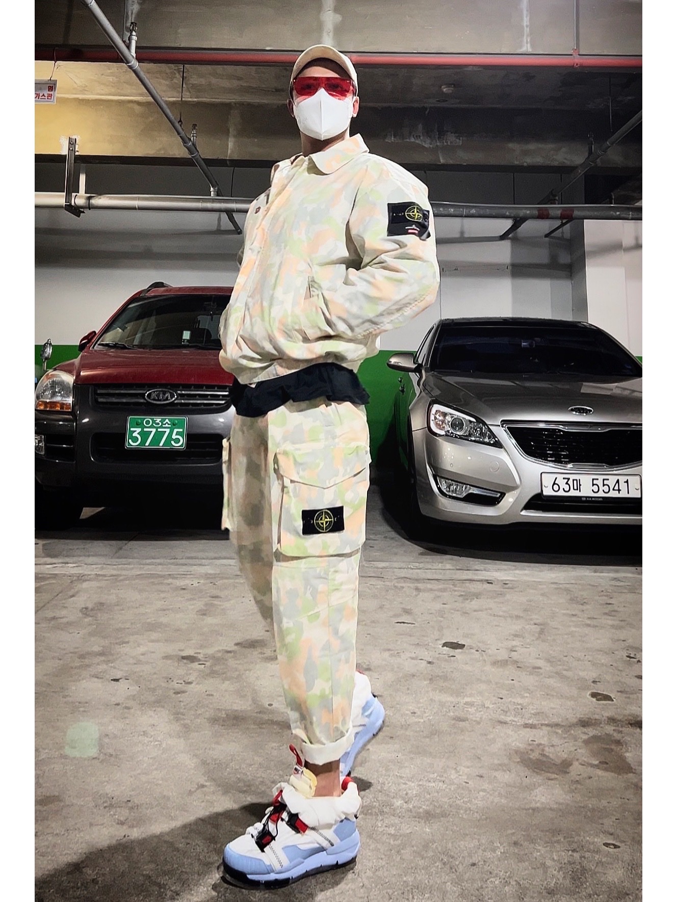 Supreme x Stone Island Reactive Ice Camo Ripstop Camp Cap Tan - 22SS, Supreme x Stone Island Reactive Ice Camo Ripstop Jacket Tan - 22SS 착용 스타일 - 1