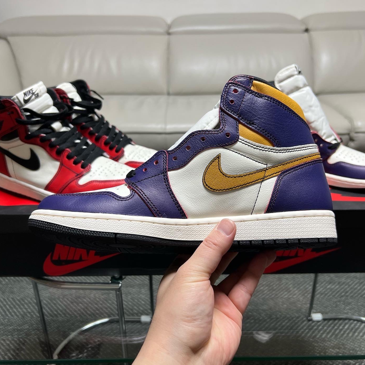 Jordan 1 Retro High OG Defiant SB LA to Chicago 착용 스타일 - 4