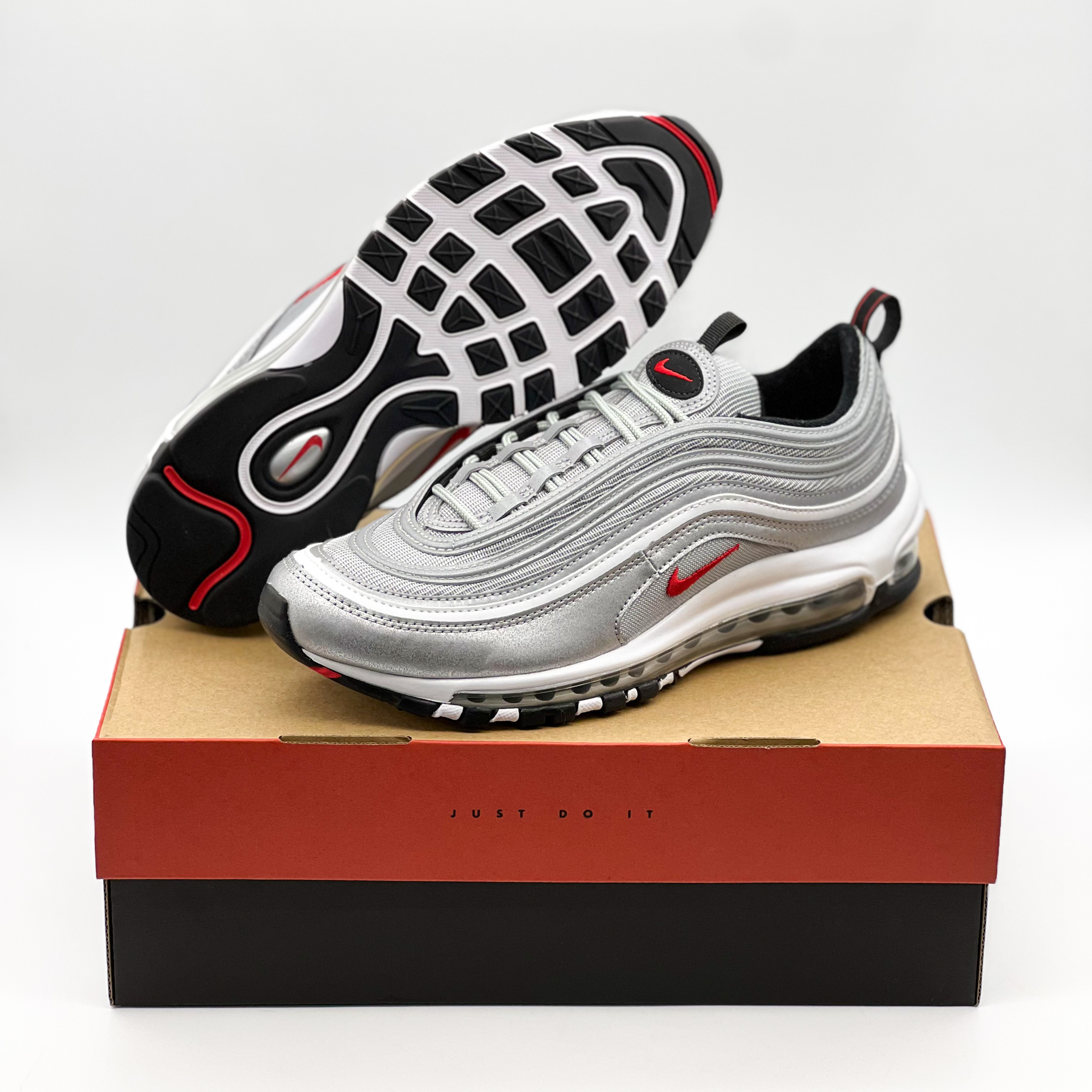 Nike Air Max 97 OG Silver Bullet 2022 착용 스타일 - 1