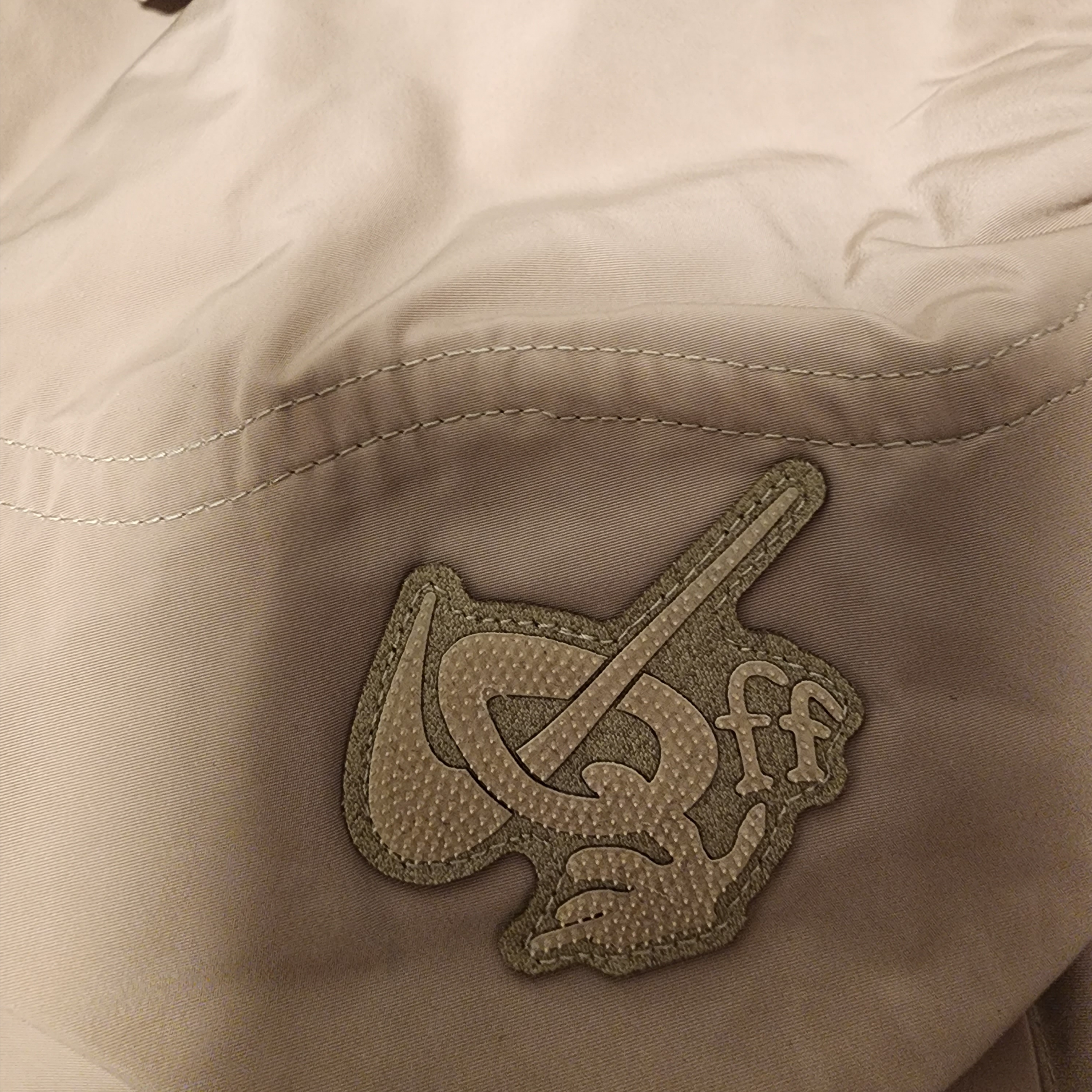 Nike x Off-White NRG Track Suit Khaki - Asia 착용 스타일 - 2