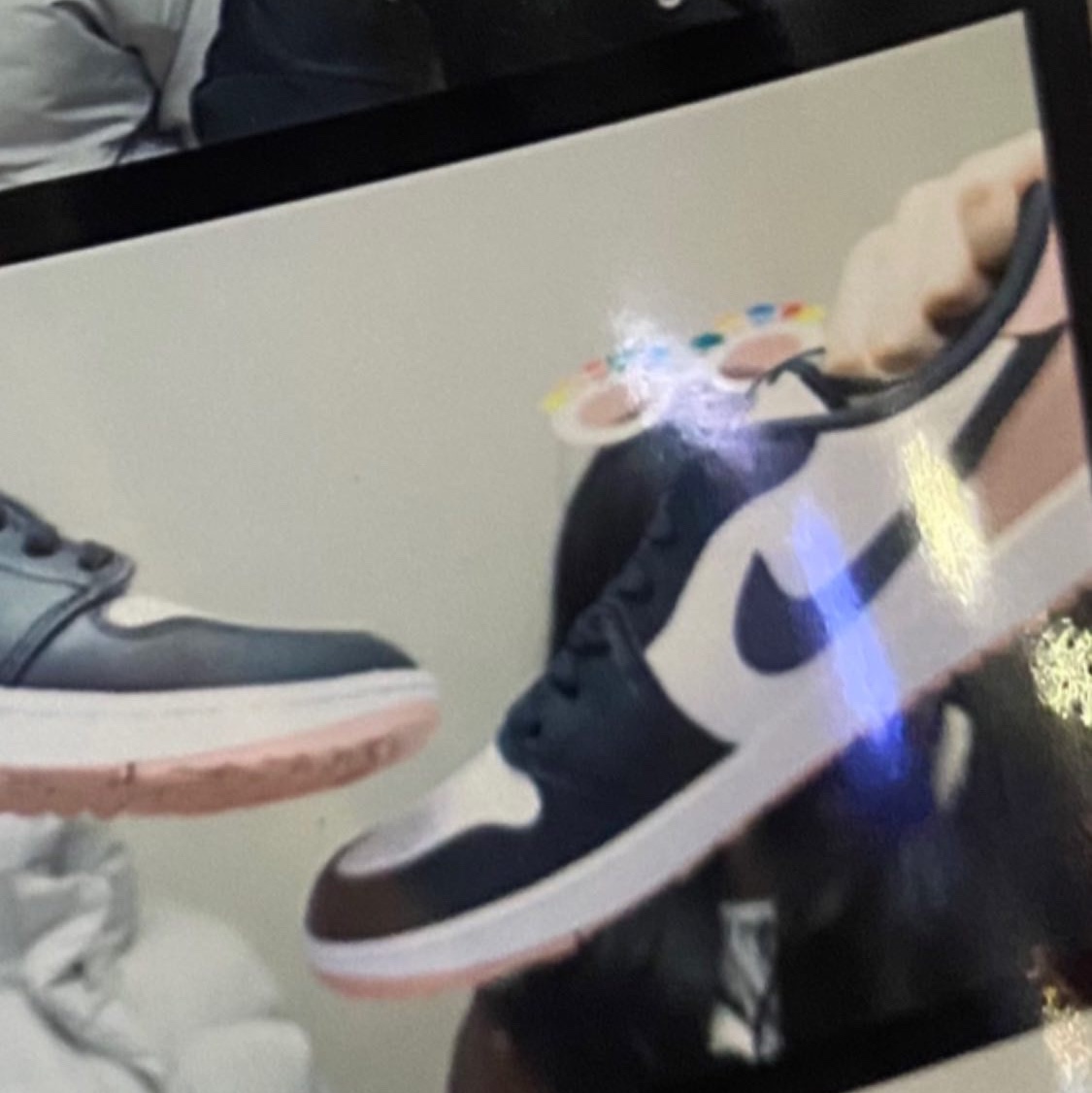 Jordan 1 Low Golf Rust Pink 착용 스타일 - 2