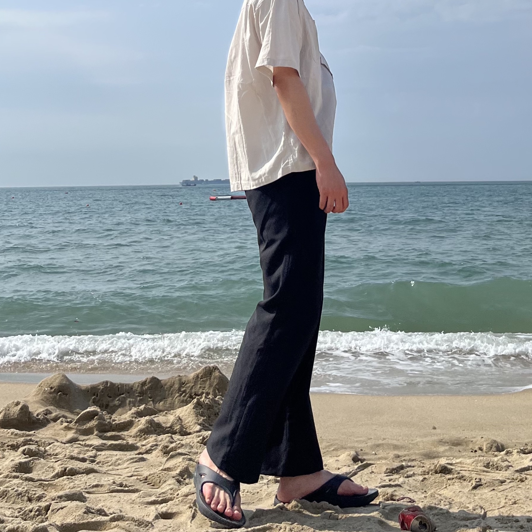 Oofos OOriginal Black 착용 스타일
