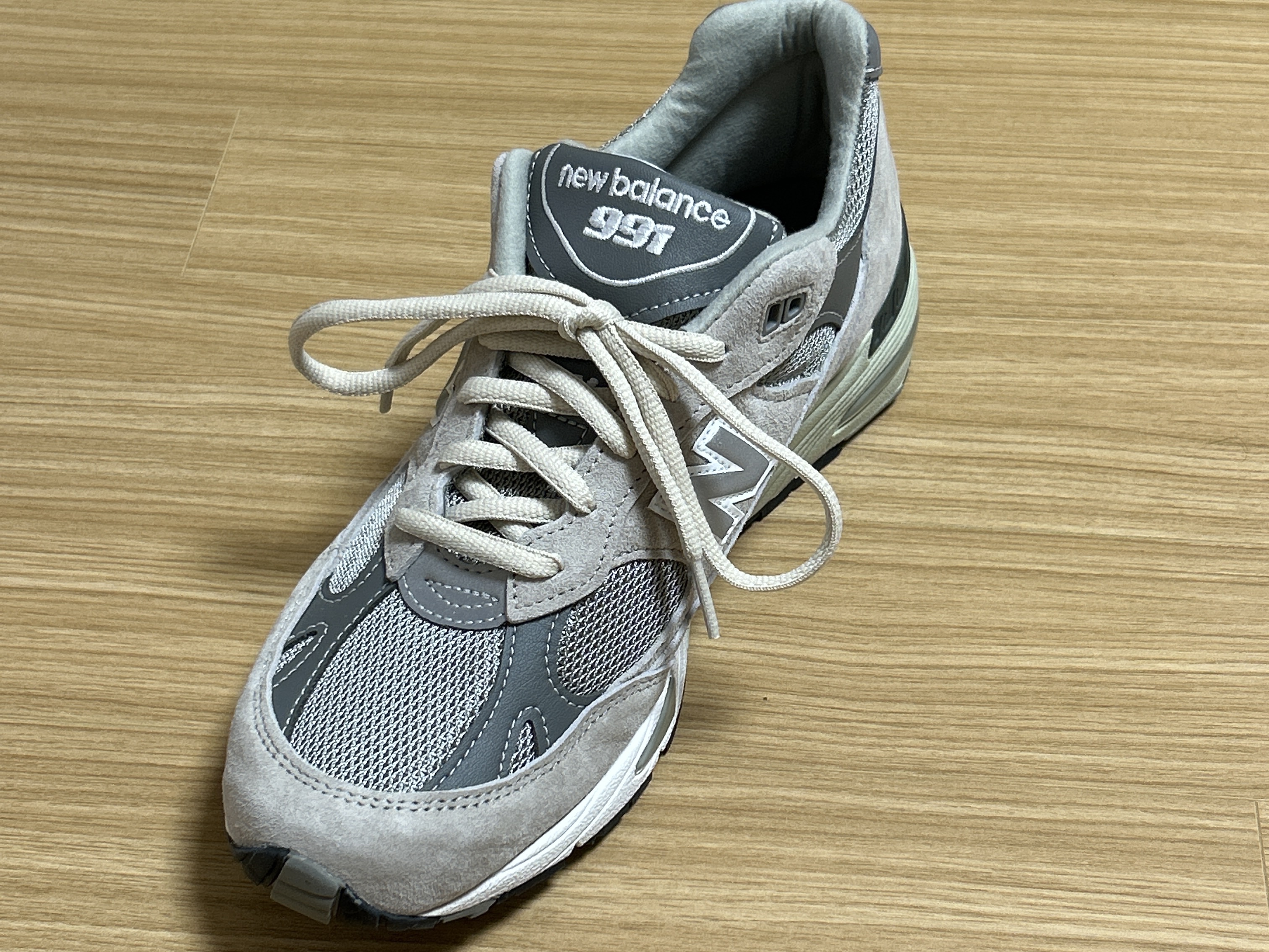 New Balance 991 Made in UK Grey 착용 스타일 - 4