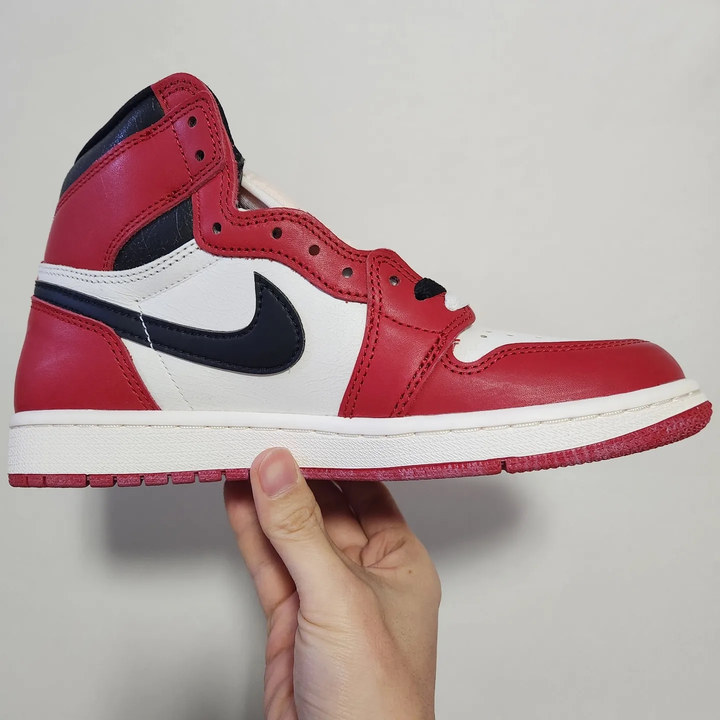 Jordan 1 Retro High OG Chicago 2022 착용 스타일 - 4